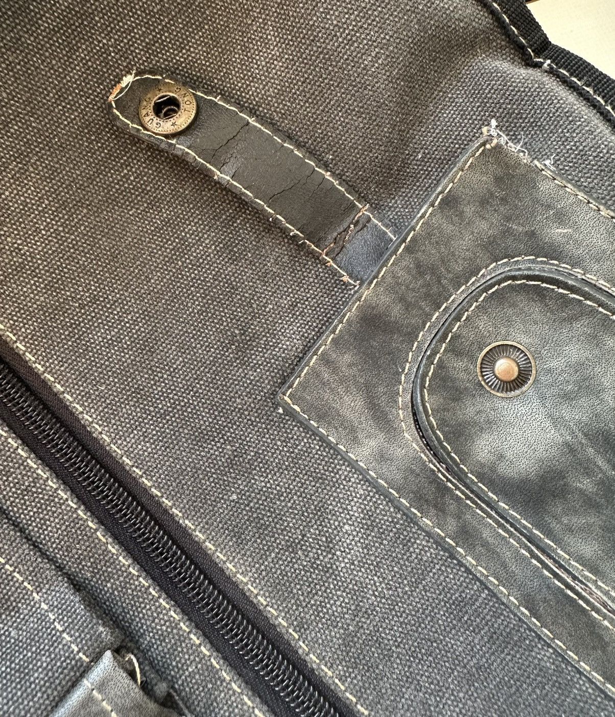 Diesel Diesel Spare Parts 90s leather crossbody bag avantgarde Size ONE SIZE - 8 Thumbnail
