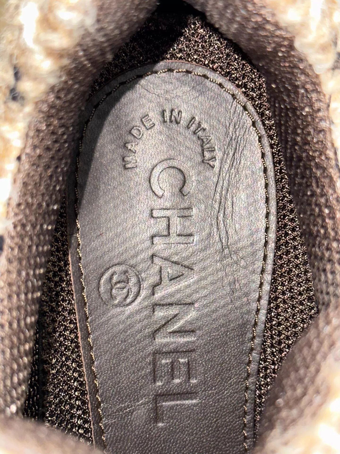Chanel Chanel Women's Black Suede Tweed CC Sneakers Size US 7 / IT 37 - 7 Thumbnail