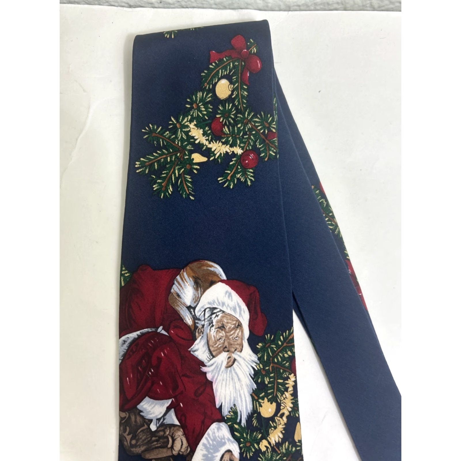 Vintage VTG 1996 NORMAN ROCKWELL Saturday Evening Post SANTA IN DISTRESS Necktie Size ONE SIZE - 5 Thumbnail
