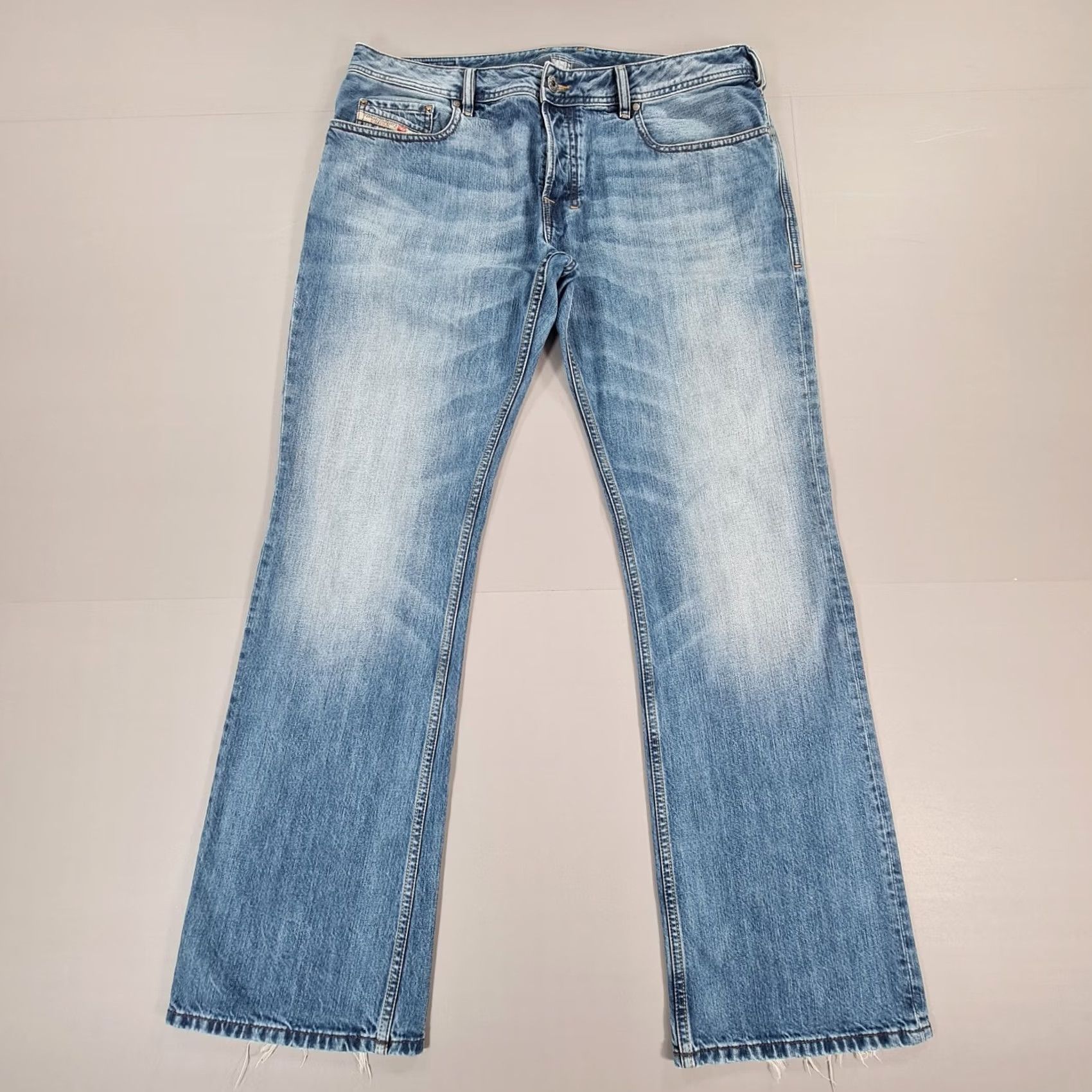 Diesel Diesel Jeans Mens W36 L32 Blue Regular Bootcut Denim Logo 5-Pocket Size US 36 / EU 52 - 2 Thumbnail