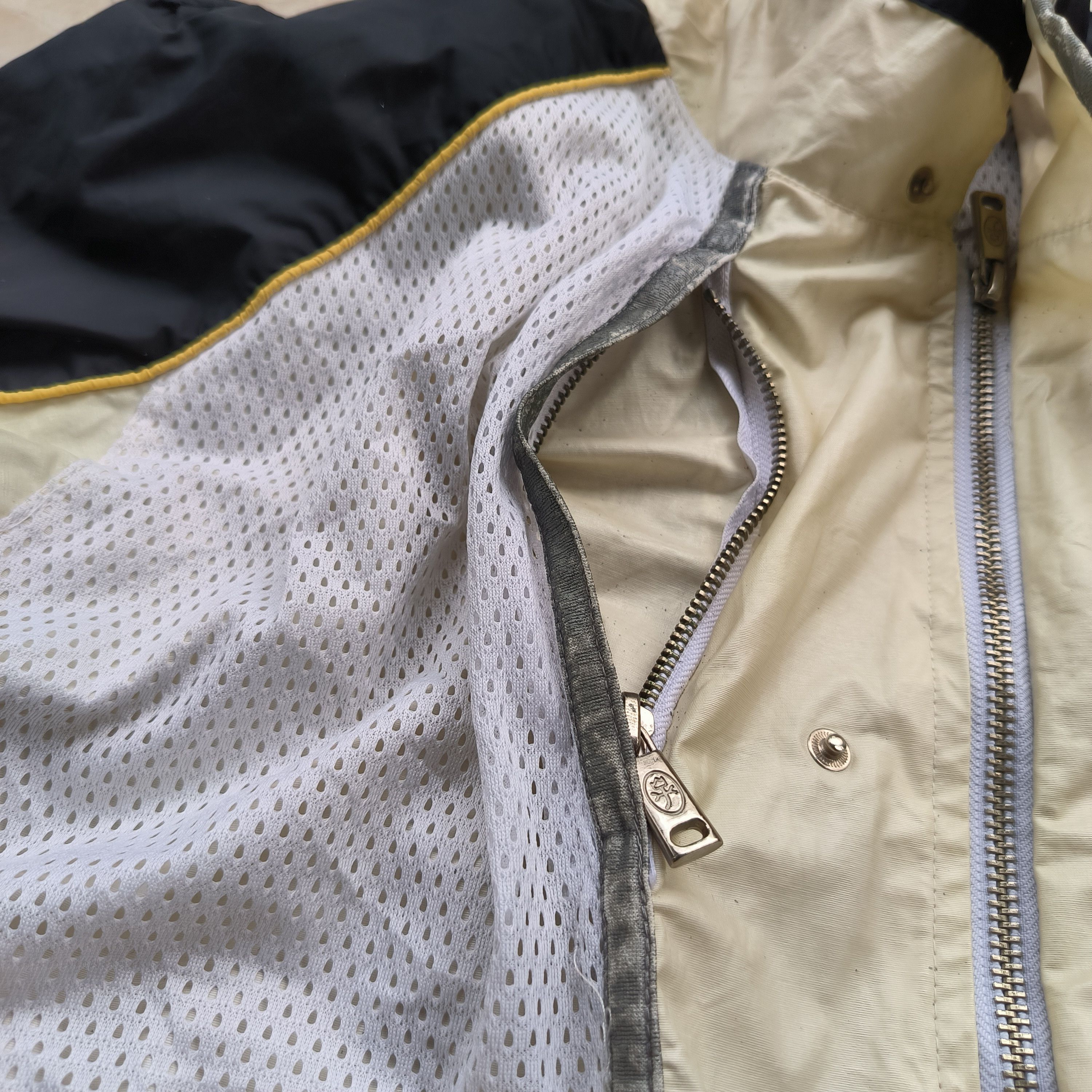 Jean Charles De Castelbajac Vintage 1990s Castlebajac Mickey Jacket Size US XL / EU 56 / 4 - 4 Thumbnail