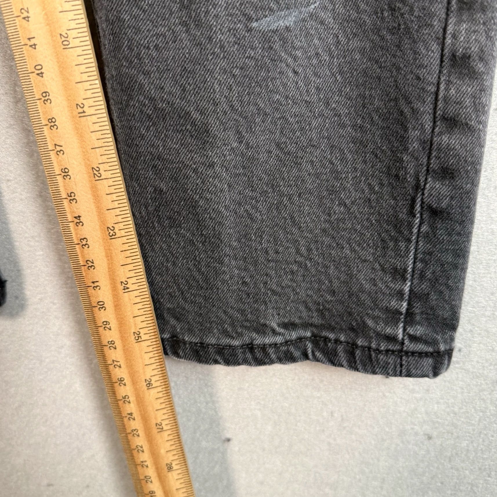 Everlane VINTAGE Everlane Jeans Womens 29 Cropped Black Cotton Denim 7/10 Women 29 Cropped Jeans Mens no? Size 29" - 4 Thumbnail
