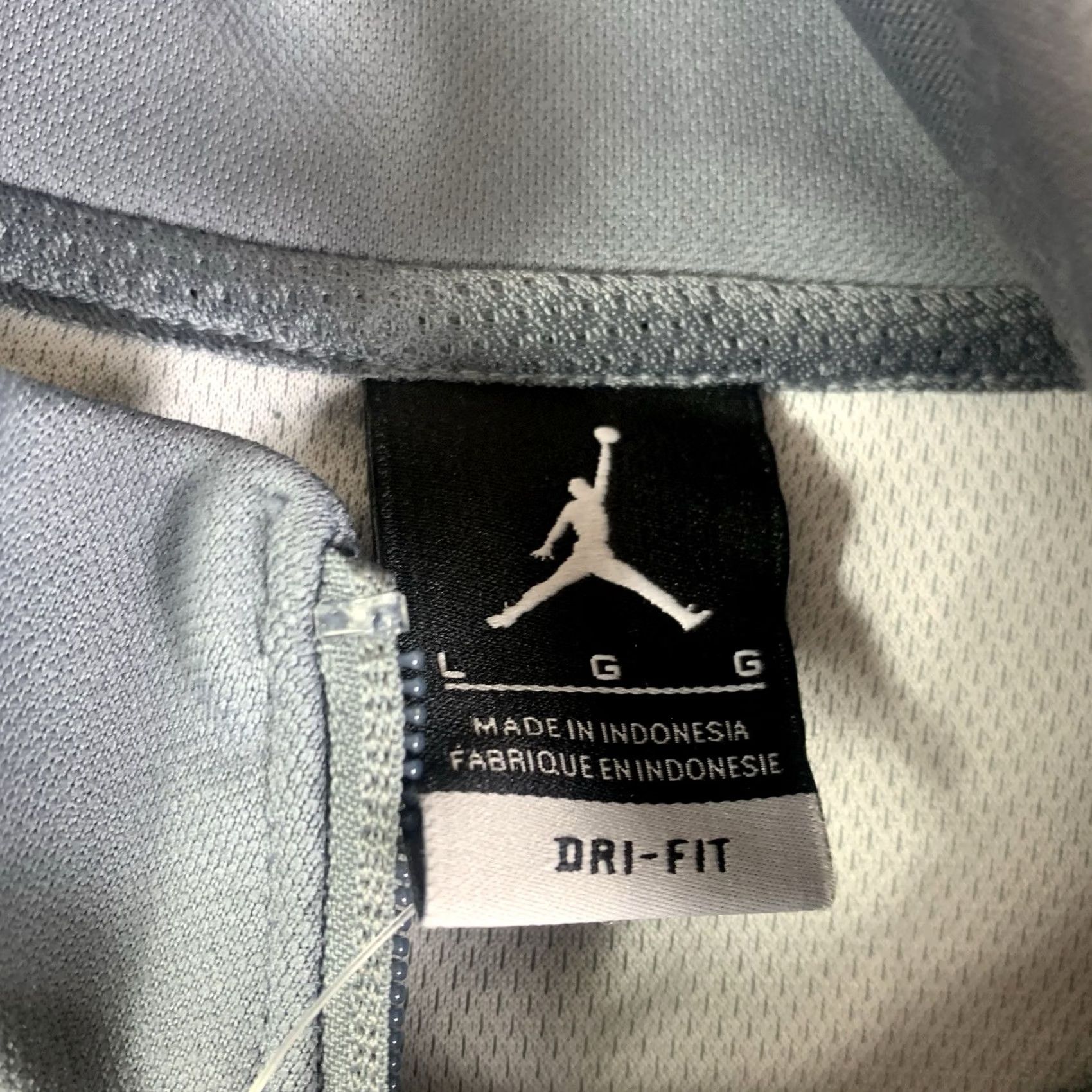 Nike Nike Georgetown Hoyas Men's Air Jordan Dri-Fit Jacket Full Zip 696736-065 Large Gray Basketball Track Jacket Men L Size US L / EU 52-54 / 3 - 3 Thumbnail
