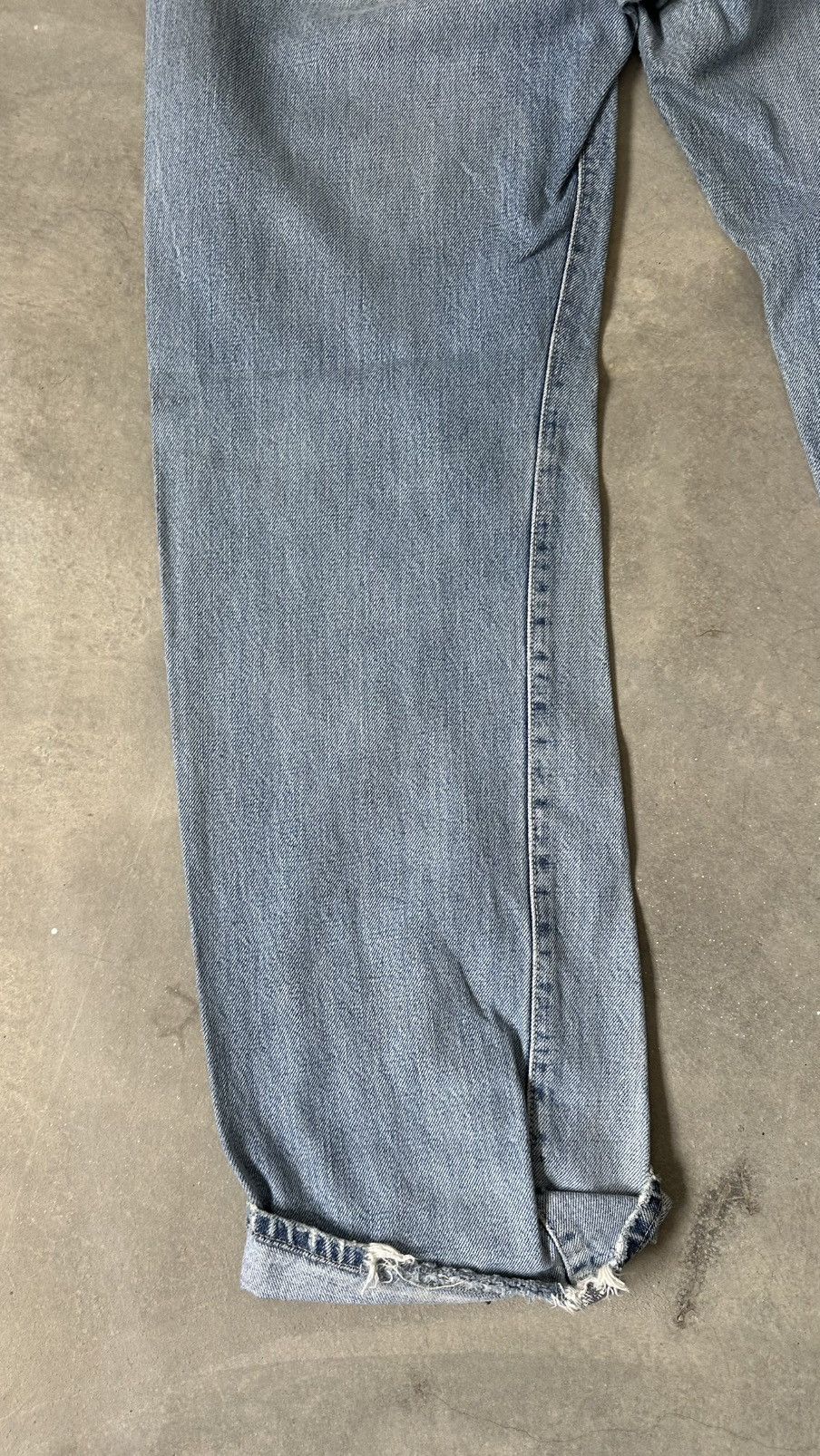 Spellbound VINTAGE SPELLBOUND DISTRESSED SELVEDGED DENIM PANT Size US 32 / EU 48 - 10 Thumbnail
