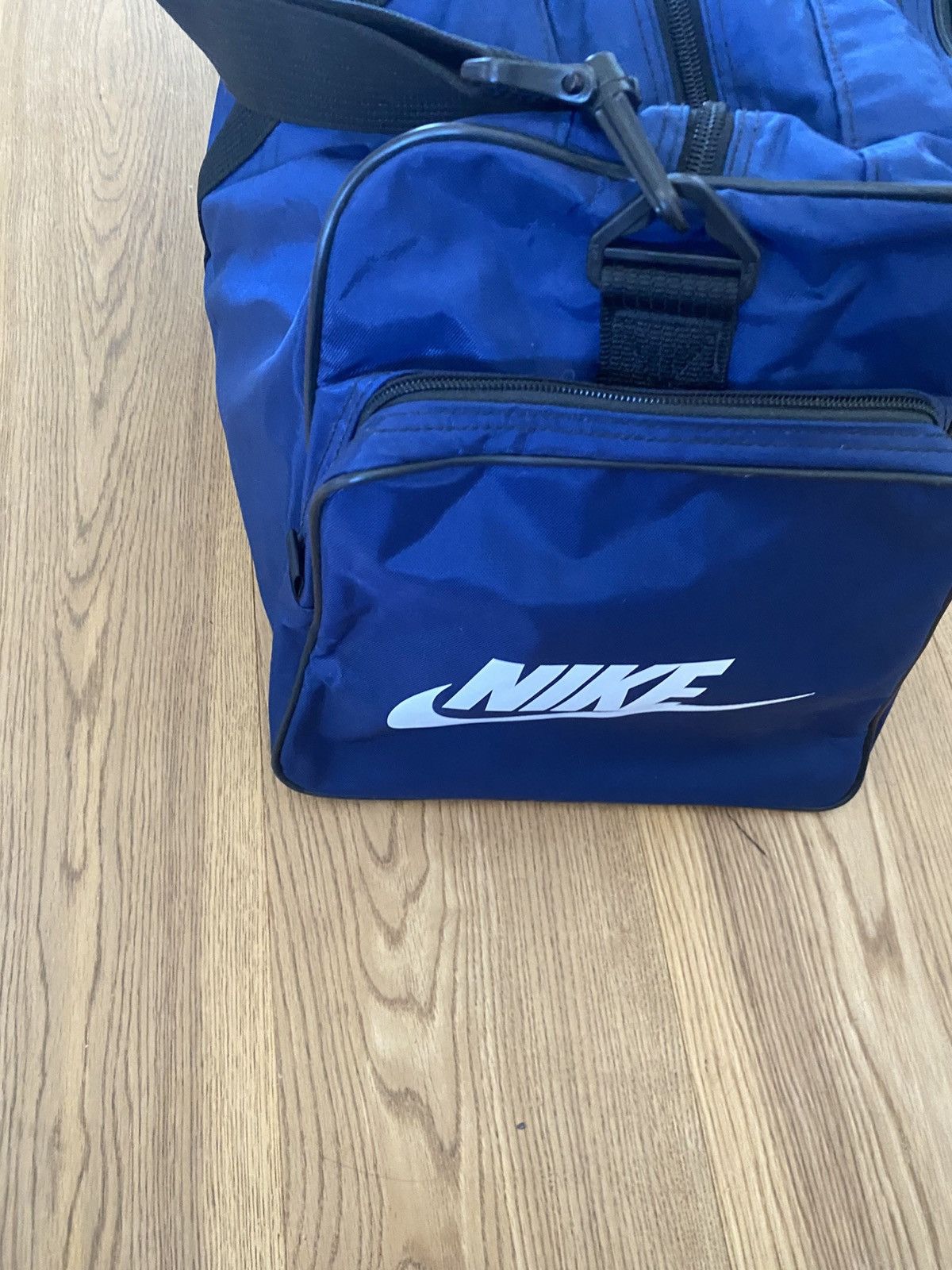 Nike NIKE Vintage Sampras Duffel/ Sports/ Tennis bag Size ONE SIZE - 4 Thumbnail