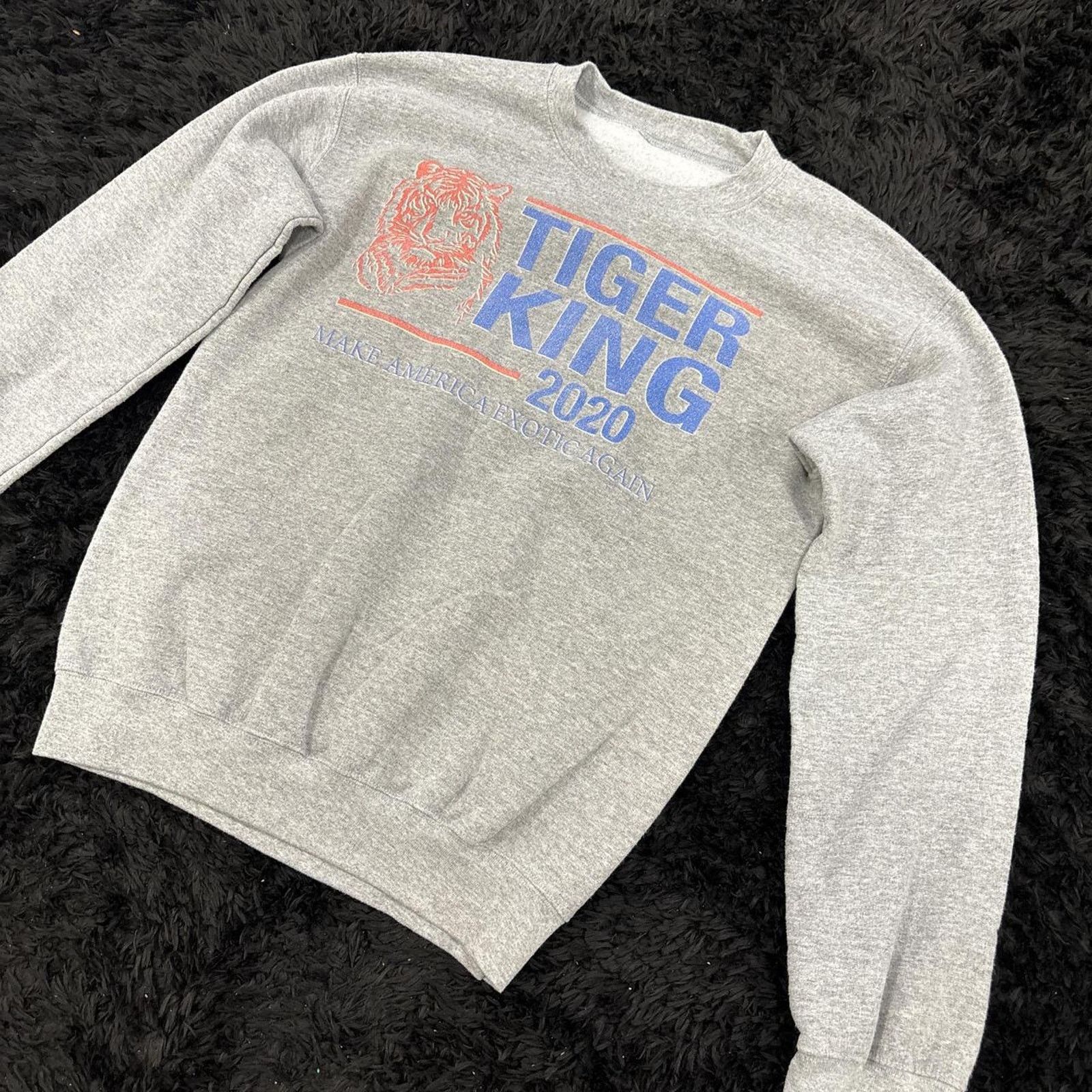 Other Tiger king 2020 crewneck sweatshirt Size US M / EU 48-50 / 2 - 2 Thumbnail