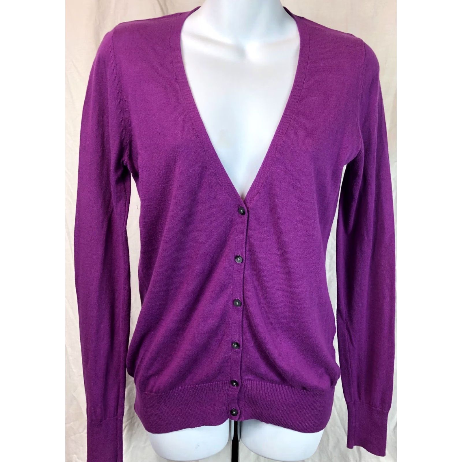 Old Navy VINTAGE Old Navy Cardigan Shirt XS Purple Button V-Neck Long Sleeve Knit Cotton 90s Preppy 90s Womens Size XS / US 0-2 / IT 36-38 - 5 Thumbnail