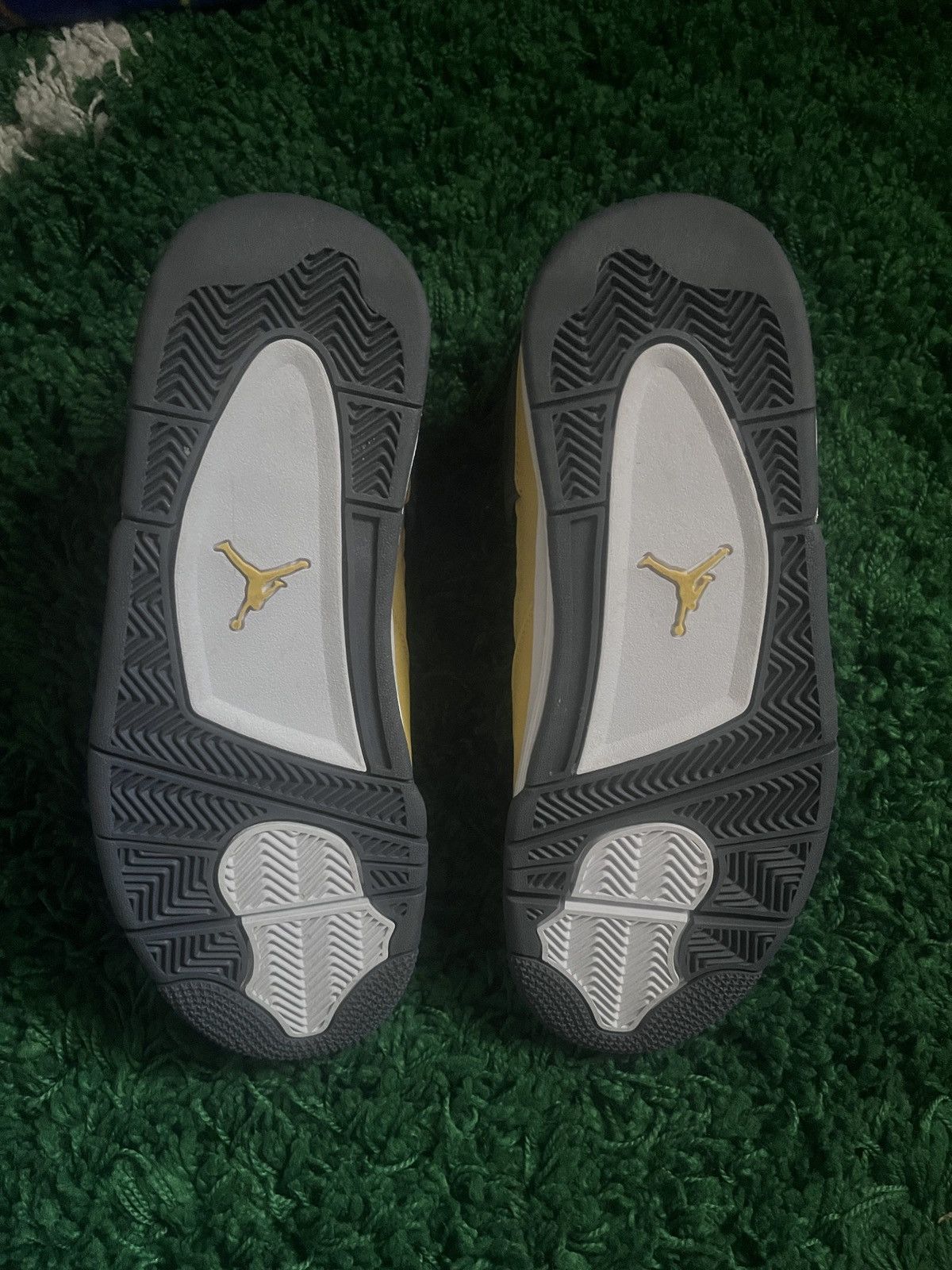 Jordan Brand Jordan 4 Lighting Size US 9 / EU 42 - 7 Thumbnail
