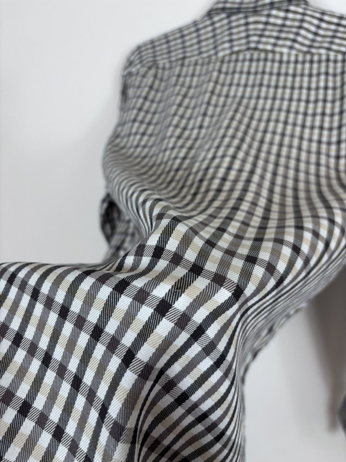 Tom Ford Tom Ford Men’s Gingham Check Dress Shirt Long Sleeve Size US M / EU 48-50 / 2 - 18 Thumbnail