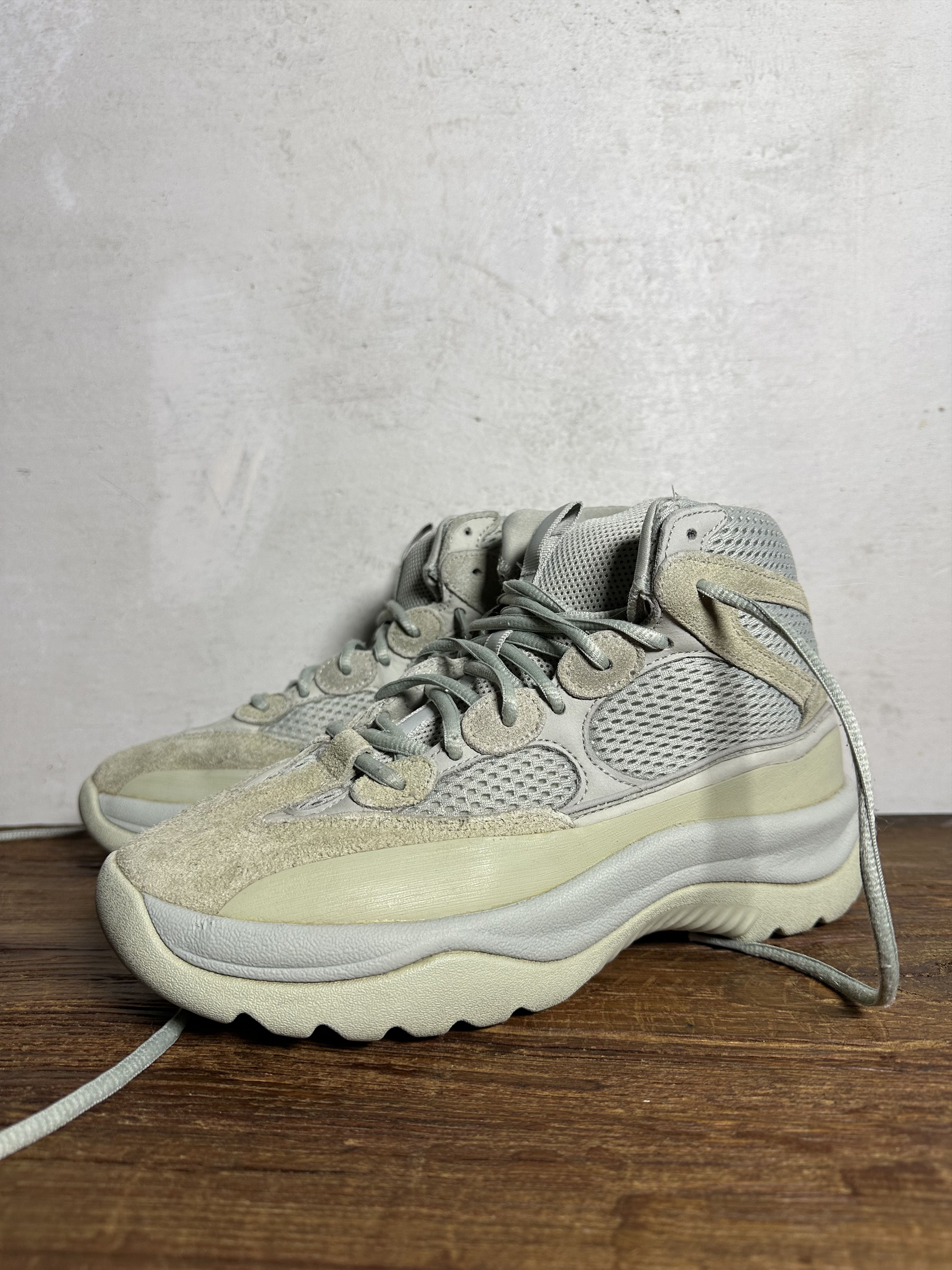 Adidas × Kanye West Yeezy Desert Boot Salt Size US 8 / EU 41 - 2 Thumbnail