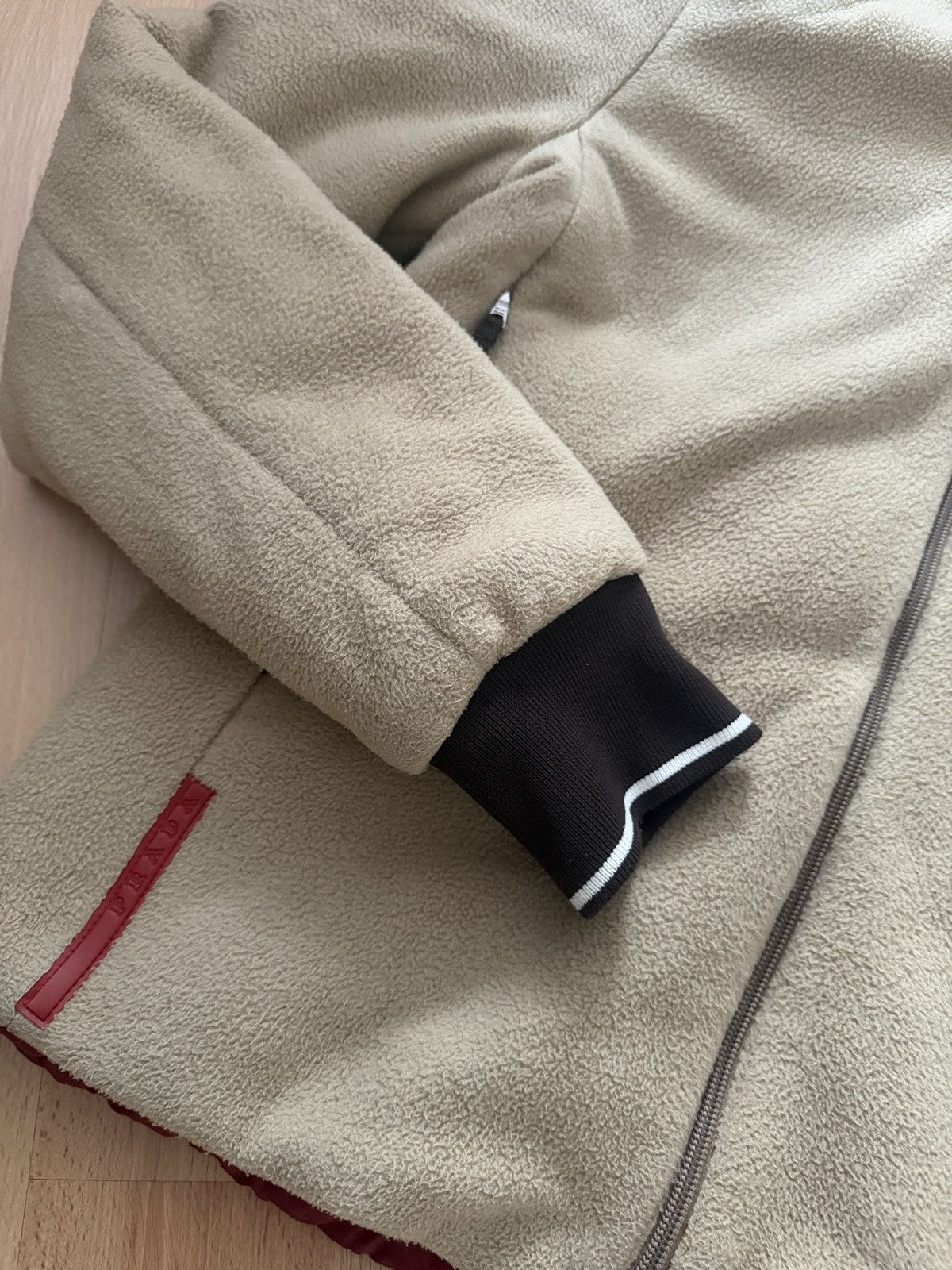 Prada Vintage Prada Fleece/Down Jacket Size US S / EU 44-46 / 1 - 2 Thumbnail