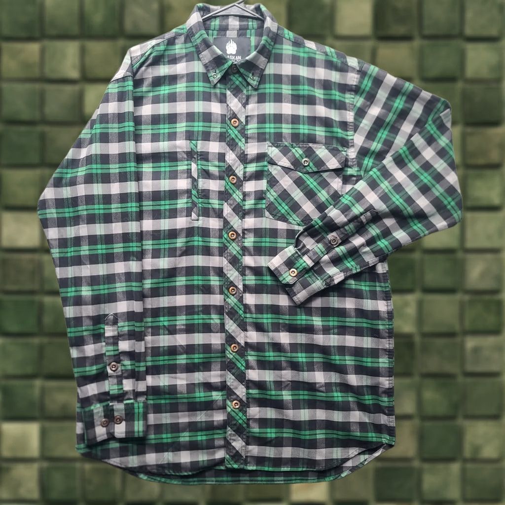 Vintage Duluth Alaskan Hardgear Shirt Mens L Tall Bore Nest Regular Fit Long Sleeve Button-Up Plaid Green Outdoors Complex Essentials Size US L / EU 52-54 / 3 - 1 Thumbnail