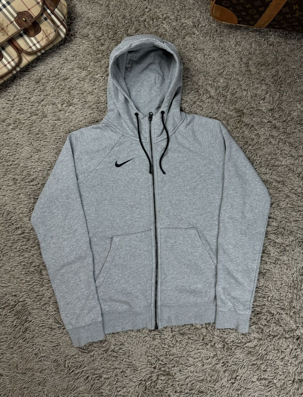Nike Zip hoodie Nike y2k original sportswear casual item Size US S / EU 44-46 / 1 - 1 Thumbnail