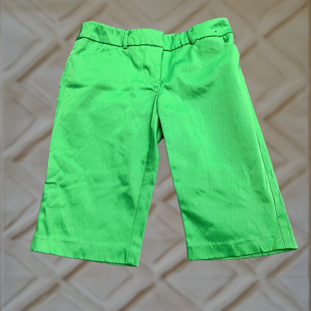 Vintage 7th Avenue Bermuda Shorts Women 0 Green Mid Rise Flat Front Casual Outdoor Pants Bermuda Shirt? Size 25" / US 0 / IT 36 - 1 Thumbnail