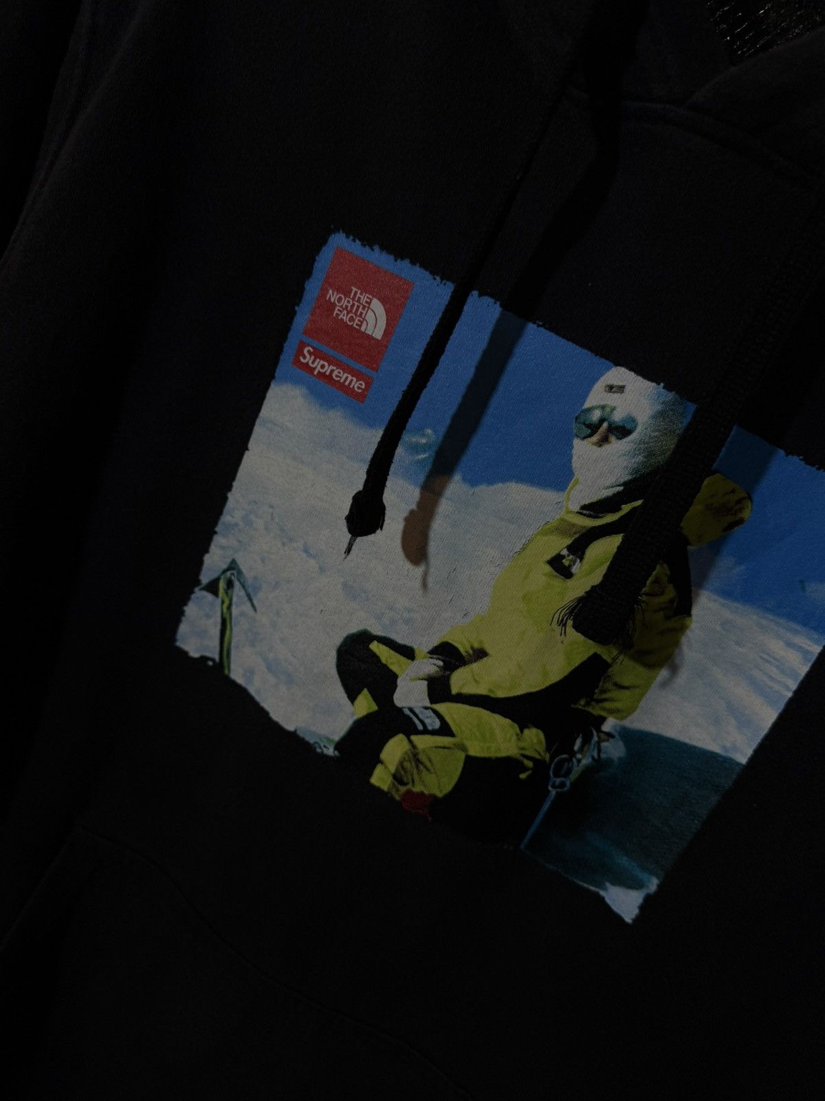 Supreme × The North Face Supreme x The North Face Size US M / EU 48-50 / 2 - 2 Thumbnail