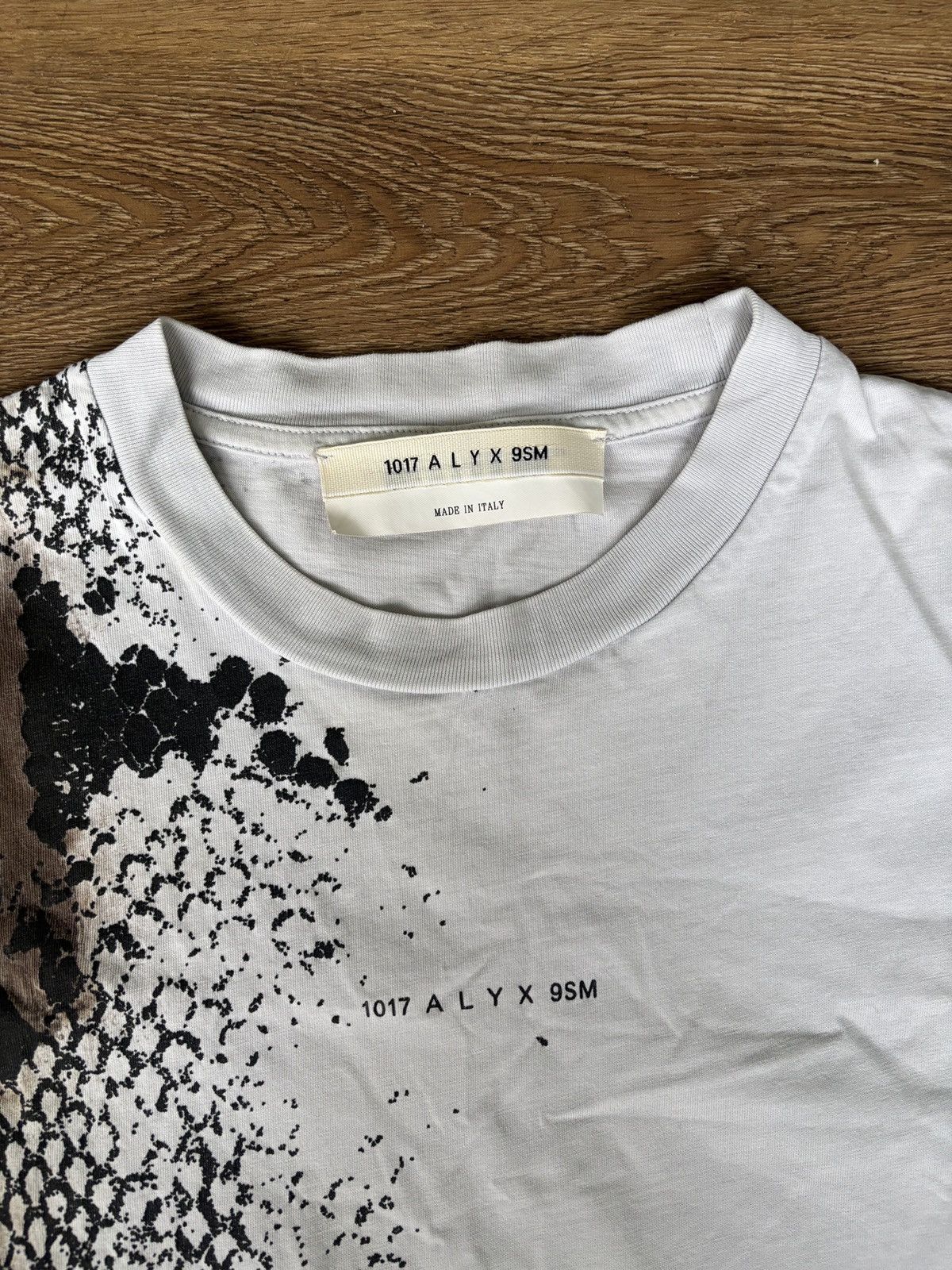 1017 ALYX 9SM 1017 ALYX 9SM python Animal Print Short-Sleeve Tee Size US S / EU 44-46 / 1 - 4 Thumbnail