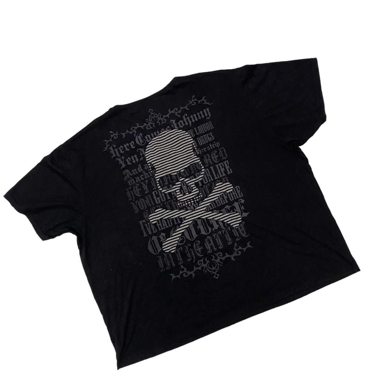 image of In The Attic Japan Rockers Garment Skull Cross T-Shirt in Black, Men's (Size 2XL)