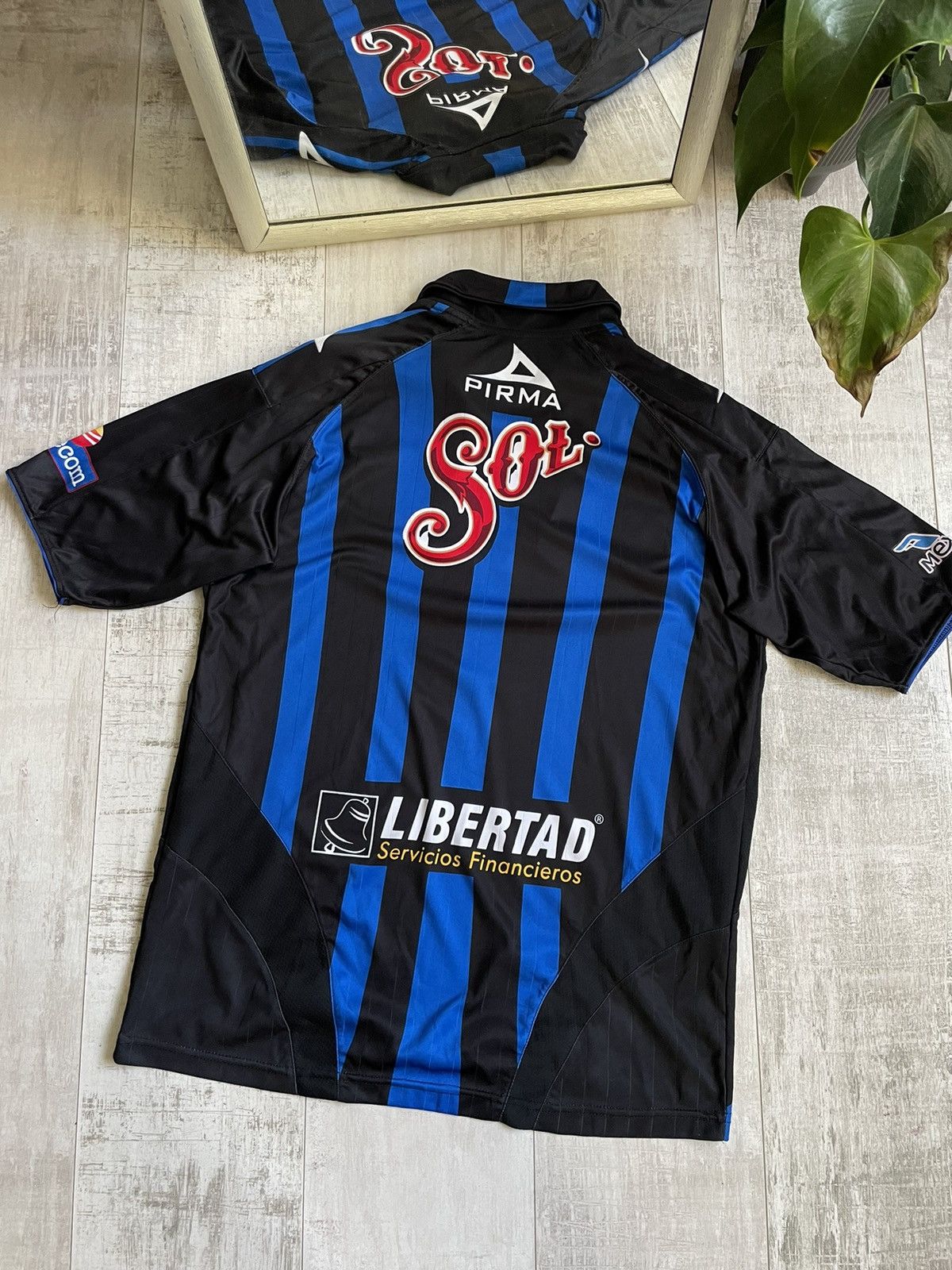 Vintage Vintage Pirma Queretaro 2009/2010 Home Football Shirt Jersey Size US L / EU 52-54 / 3 - 2 Thumbnail