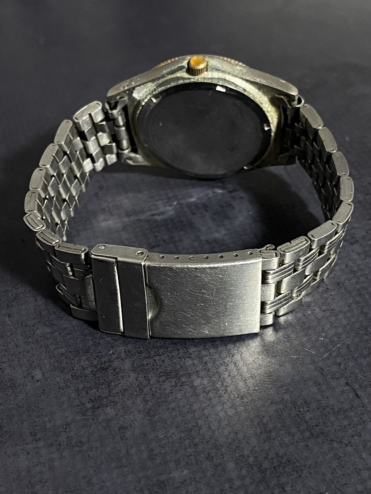 Vintage Vintage Philip Persio Quartz Watch Gold Black Japanese Brand Size ONE SIZE - 9 Thumbnail