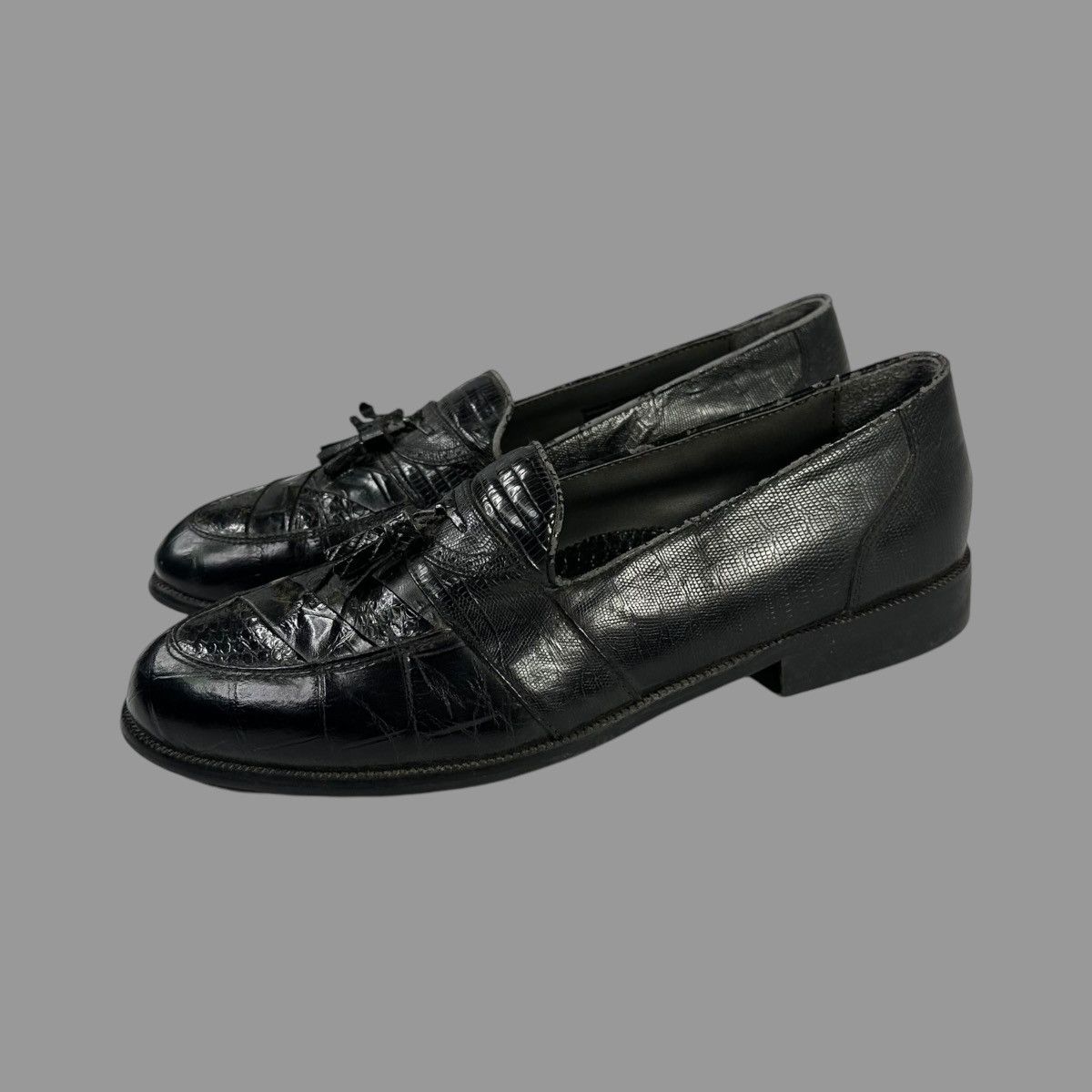 Vintage Vintage 1990s black leather loafers Size US 10 / EU 43 - 2 Thumbnail