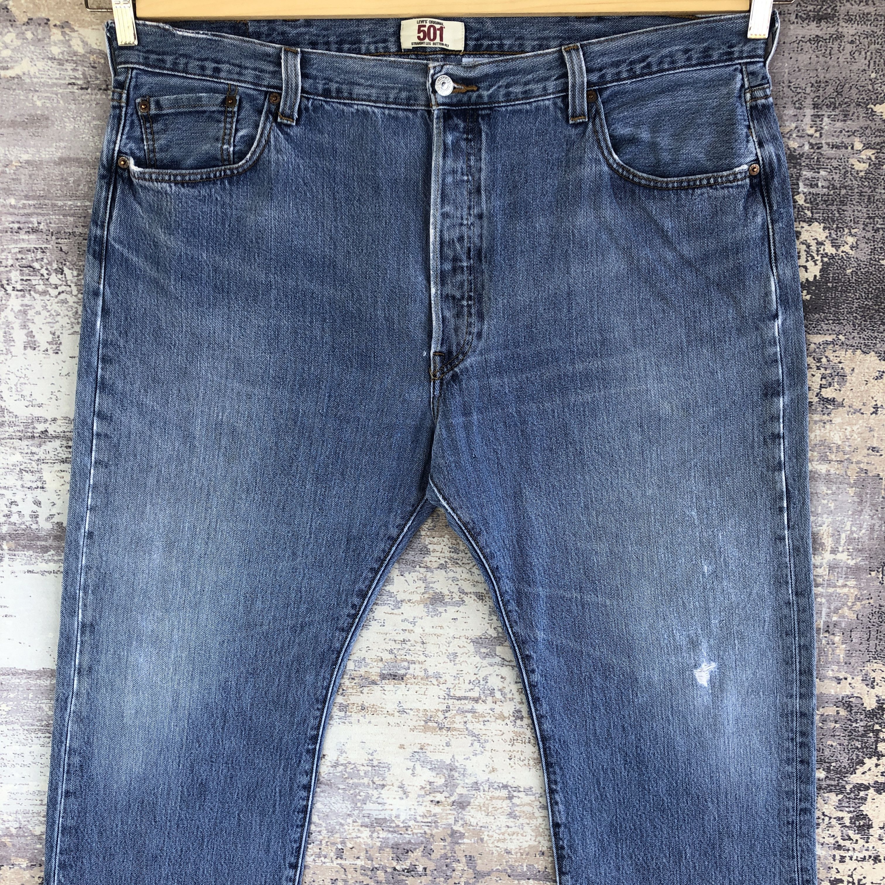 Levi's Vintage Levis 501 Ripped Jeans Levi's Faded Stonewash Denim Size US 40 / EU 56 - 3 Thumbnail