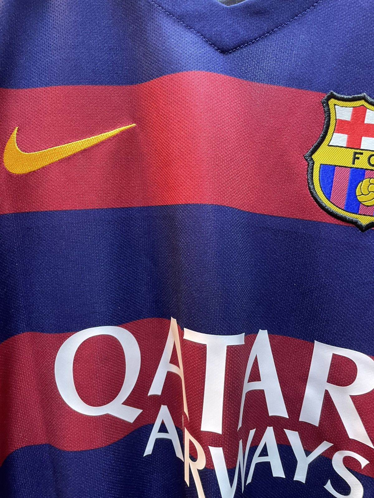 Nike 2015-2016 FC Barcelona MESSI 10 Long Sleeves Jersey Size US L / EU 52-54 / 3 - 12 Thumbnail