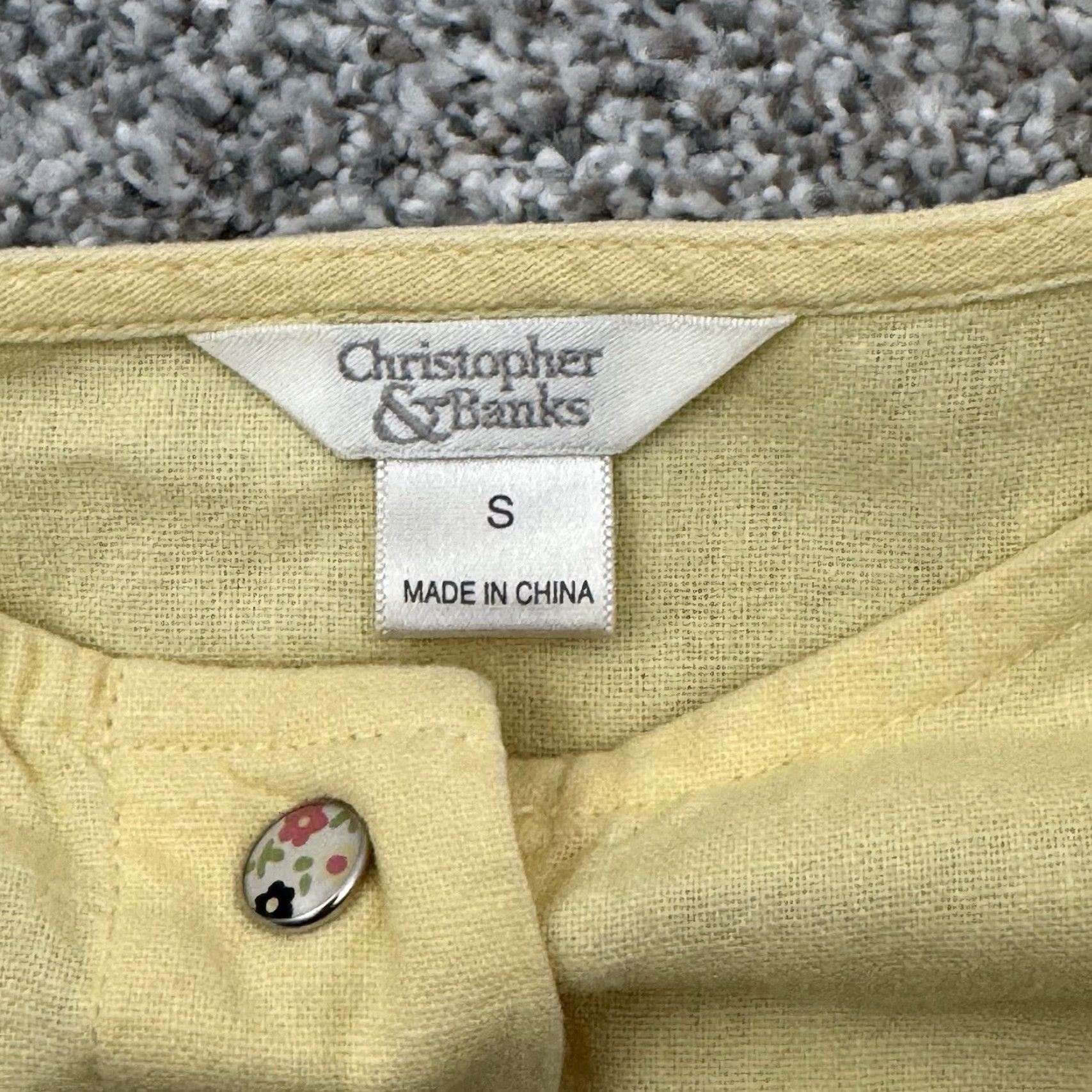 Vintage Christopher & Banks Blouse Women Small Button-Up Boxy 2010s Linen Rayon Yellow Round Neck Long Sleeve casual Lightweight Size S / US 4 / IT 40 - 7 Thumbnail