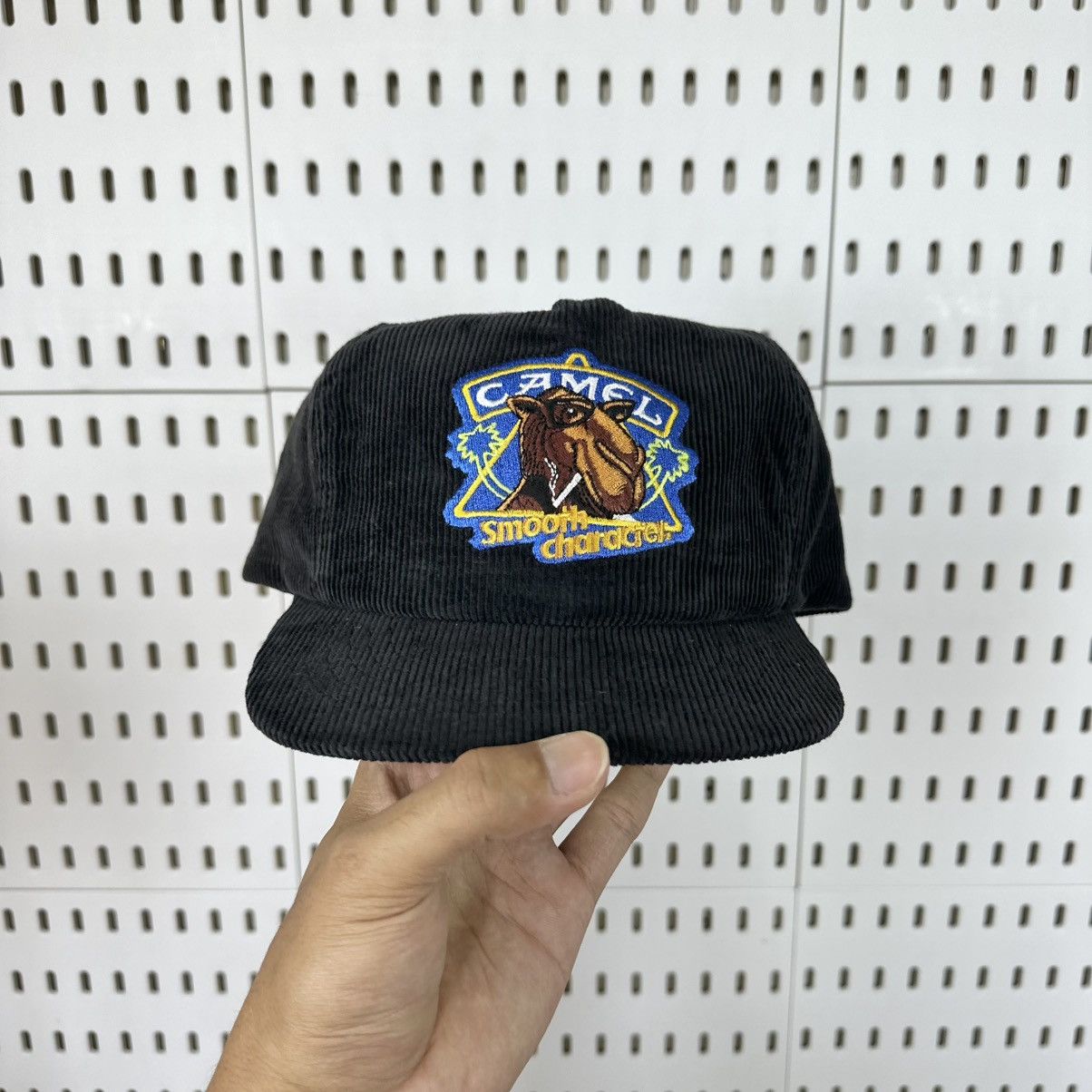 Camel Vintage Camel Smooth Character Logo Corduroy Hat Size ONE SIZE - 1 Thumbnail