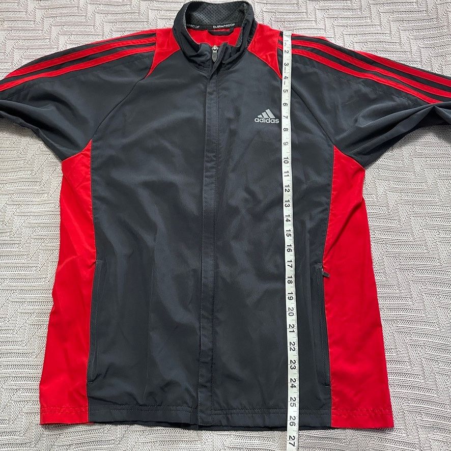 Adidas Adidas gray and red classic three stripe windbreaker size M Size US M / EU 48-50 / 2 - 7 Thumbnail