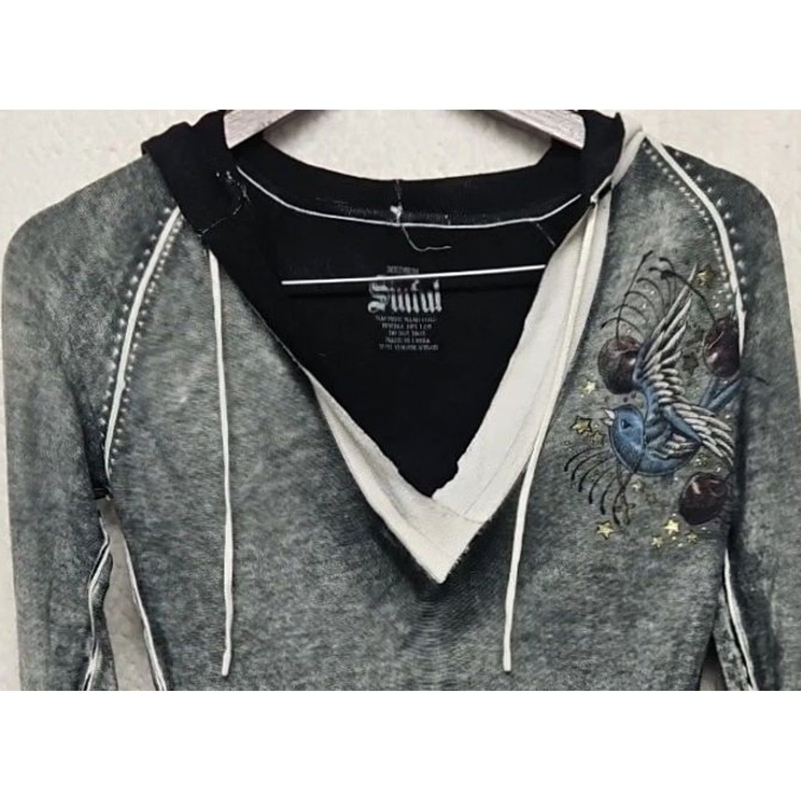 Vintage Sinful Hoodie Women’s Gray Burn Wash Rhinestone Medium Heart Dagger Graphic Size M / US 6-8 / IT 42-44 - 2 Thumbnail