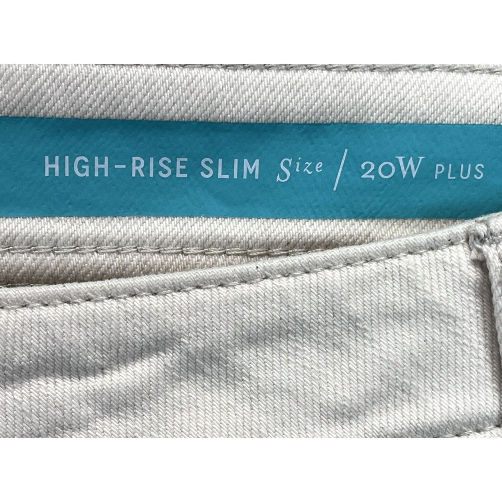 Vintage Anthropologie Pilcro Women's Cropped High Rise Slim Striped Jeans Sz 20W Plus Ivory & Blue Denim Size 42" / US 20 - 6 Thumbnail
