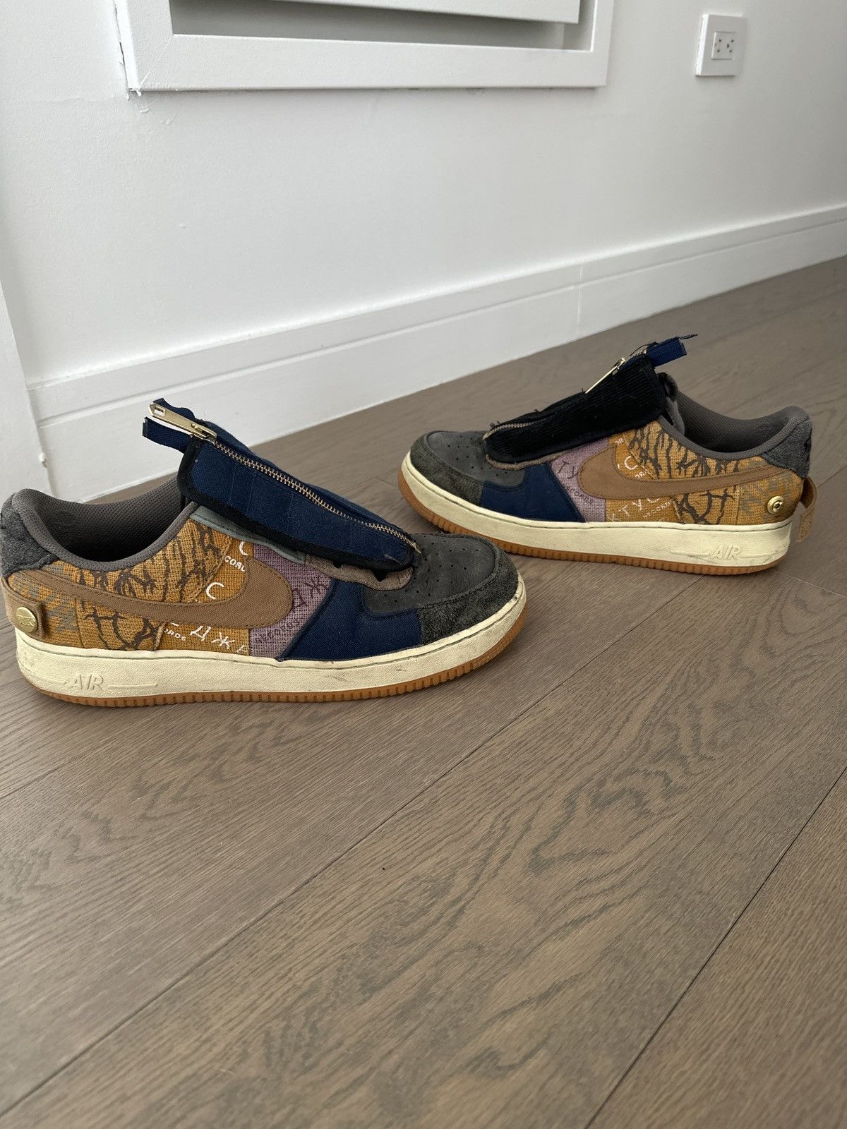 Nike Travis Scott Air Force 1 Size US 12 / EU 45 - 1 Thumbnail