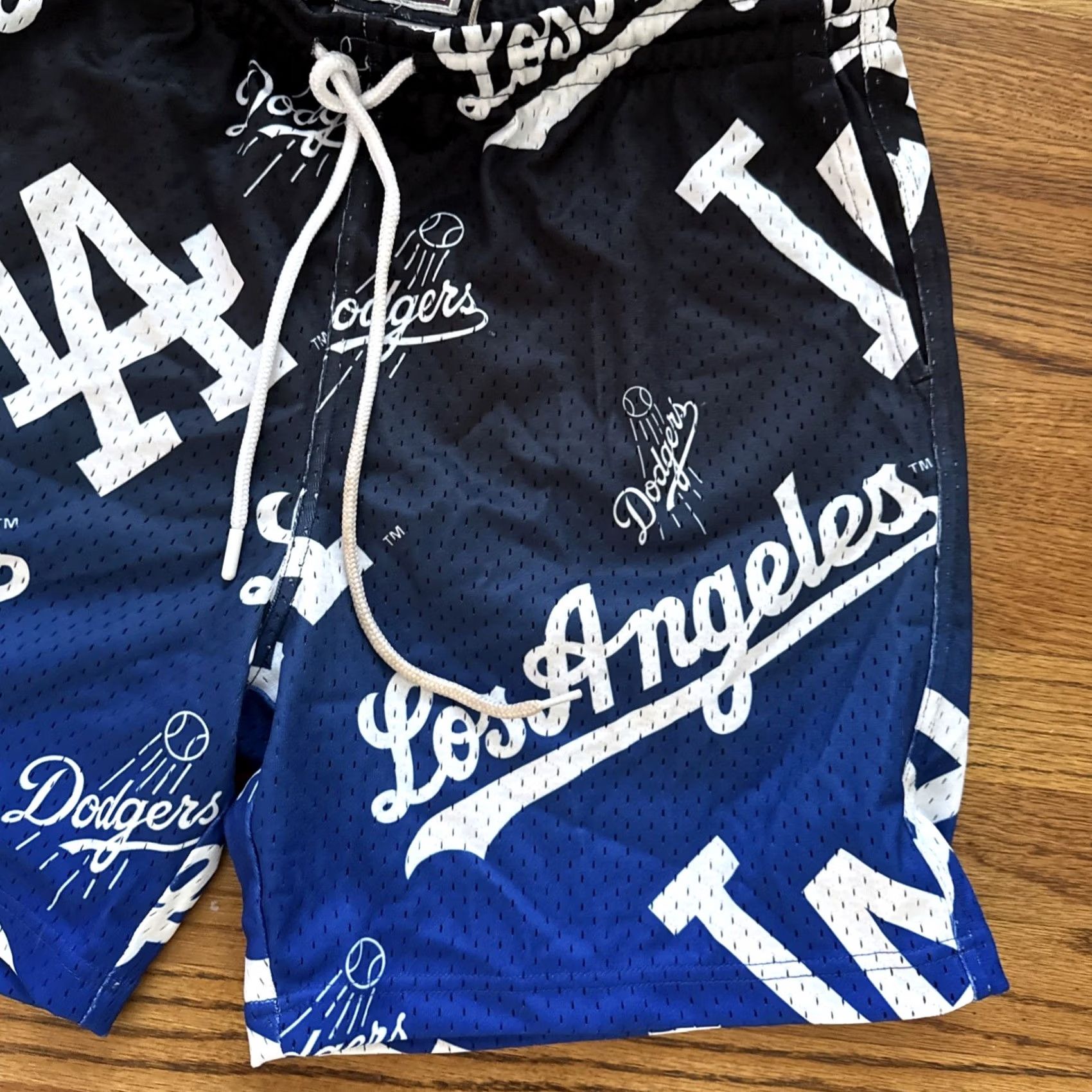 Mitchell & Ness Mitchell And Ness Dodgers Royal Swingman Shorts Men’s XL C13 Blue Cargo Angles? Size US 36 / EU 52 - 3 Thumbnail