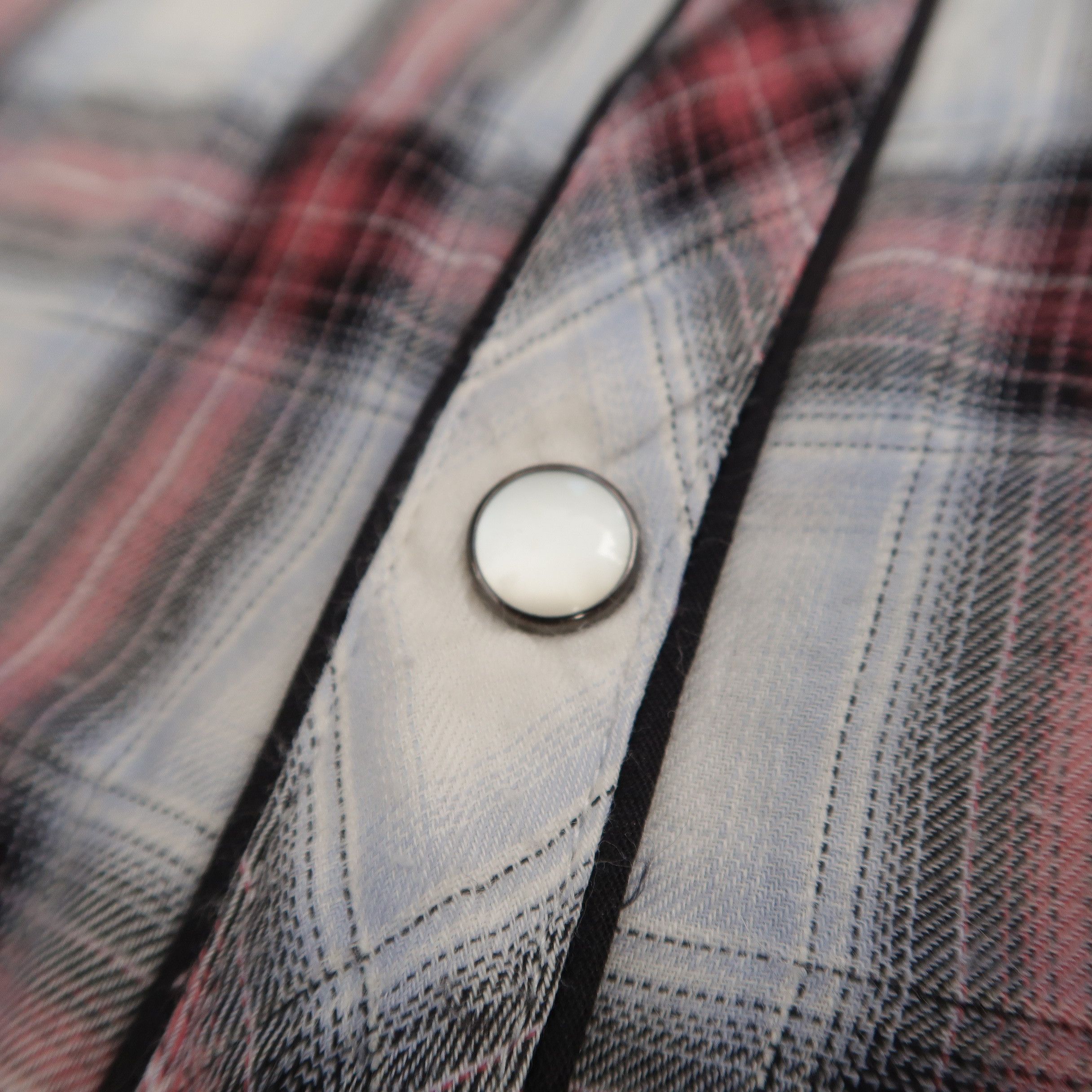 Yohji Yamamoto 90s Yohji Yamamoto AAR Psychedelic Plaid Shirt Size US S / EU 44-46 / 1 - 5 Thumbnail