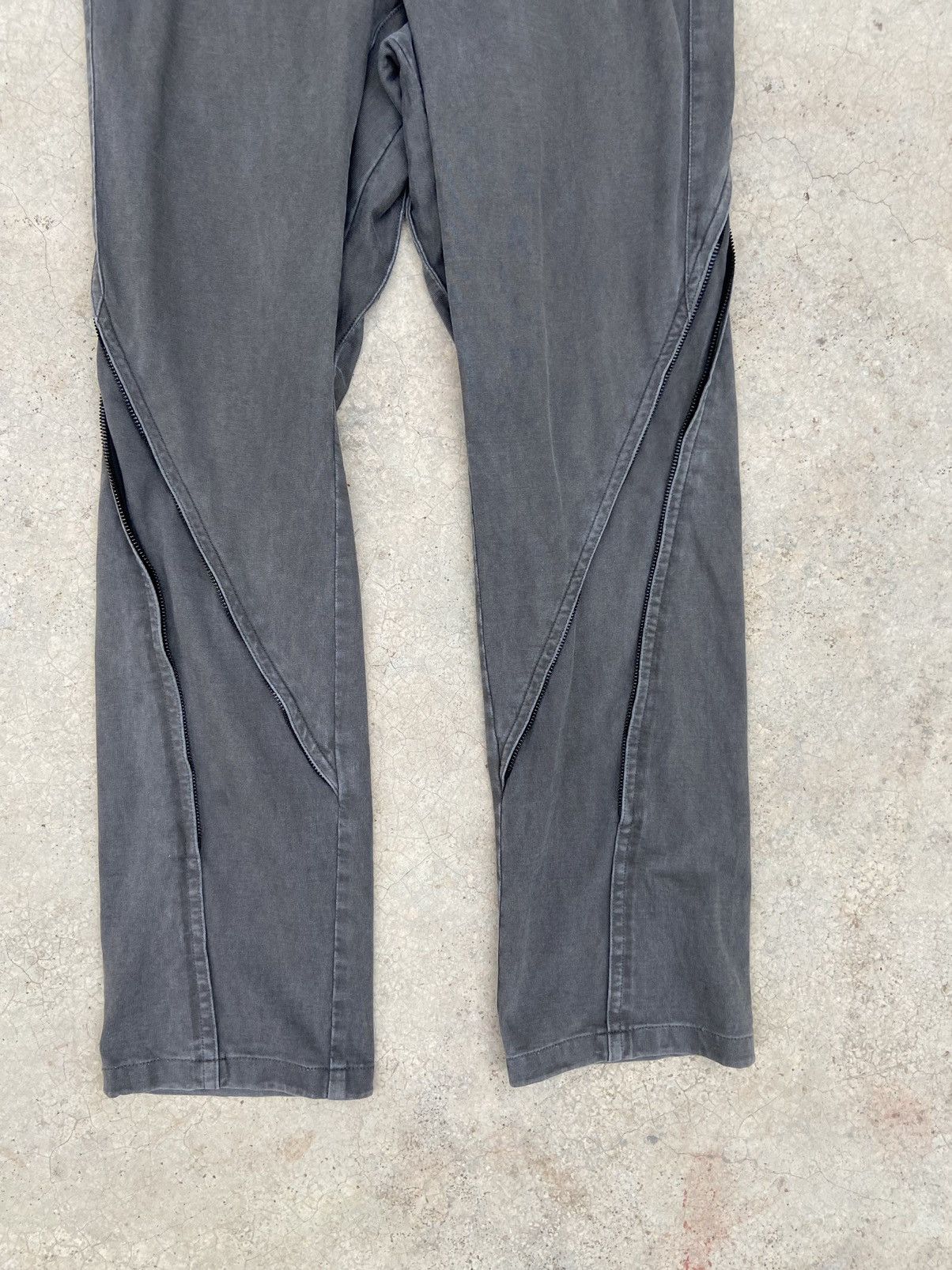 Beauty Beast HALB pants zipper pants Size US 34 / EU 50 - 3 Thumbnail