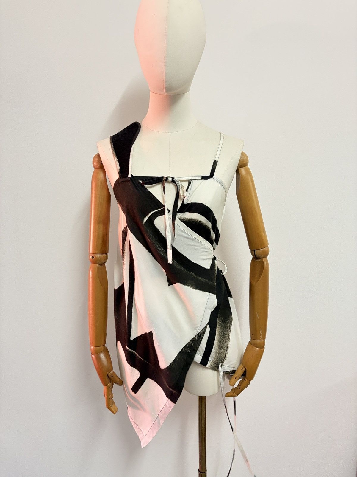 Ann Demeulemeester Ann Demeulemeester SS2011 abstract printed wrapped blouse Size XS / US 0-2 / IT 36-38 - 19 Thumbnail