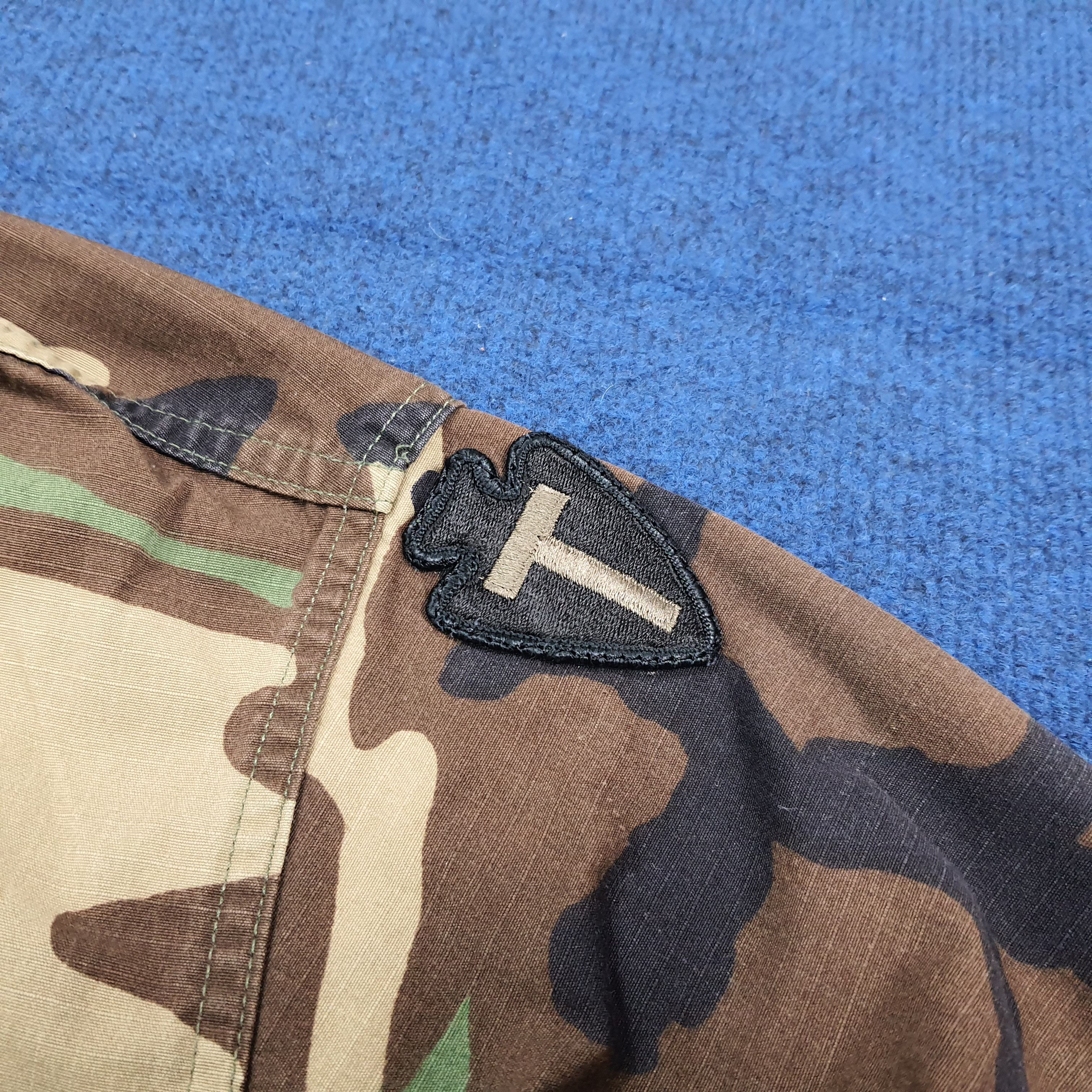 Vintage Vintage US Army Woodland Camouflage Camo BDU Jacket C305N19 Size US L / EU 52-54 / 3 - 8 Thumbnail