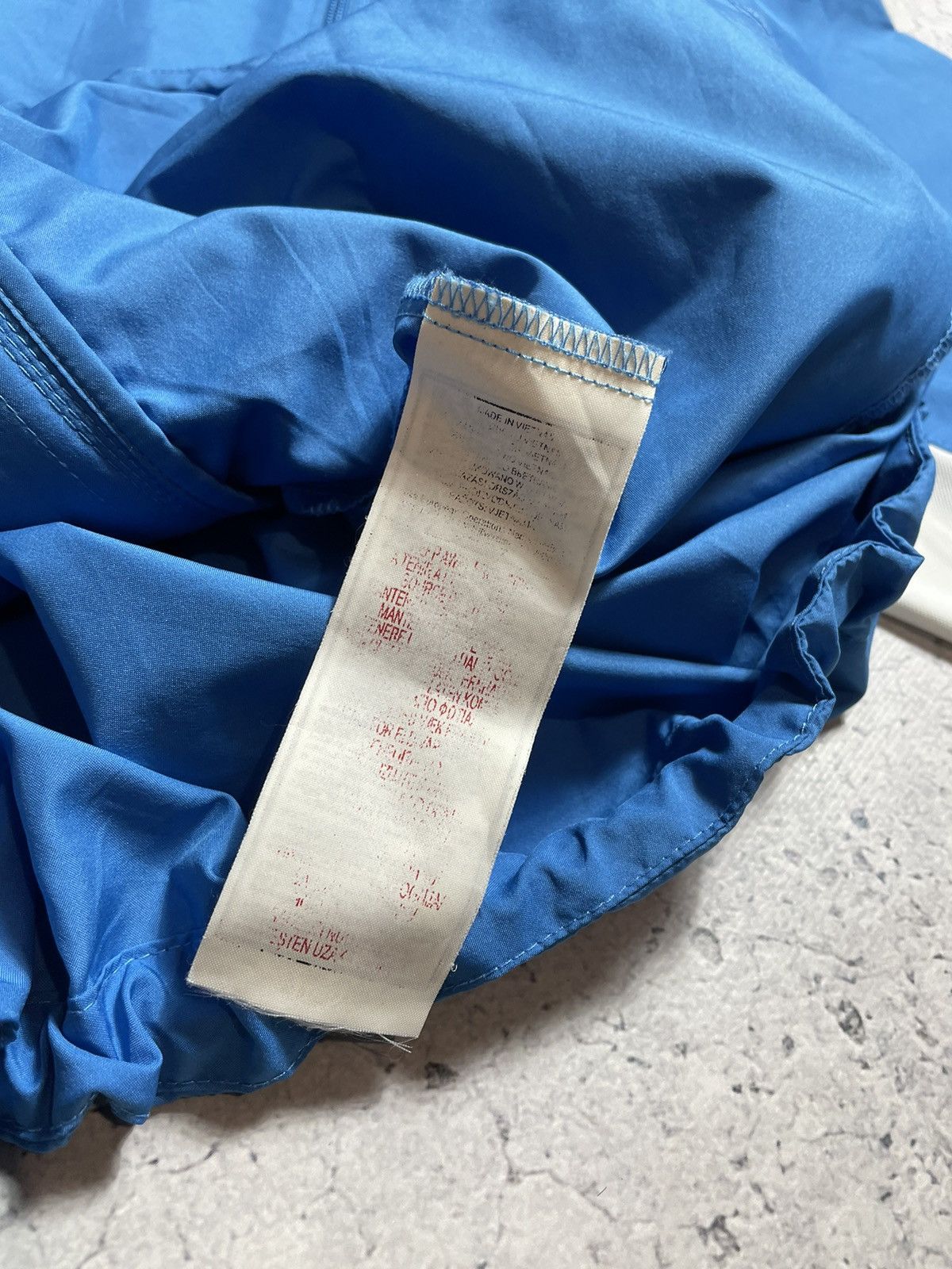 Nike Vintage Nylon Light Blue Nike Swoosh Windbreaker Jacket Size US XL / EU 56 / 4 - 10 Thumbnail