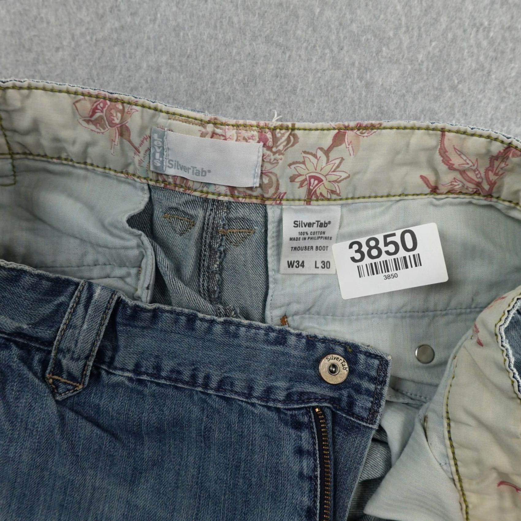 Levi's VINTAGE Levi's SilverTab Jeans Mens 34x30 Denim 5-Pocket Design Wide-Leg Jeans Men Blue 34x30 Size US 34 / EU 50 - 4 Thumbnail