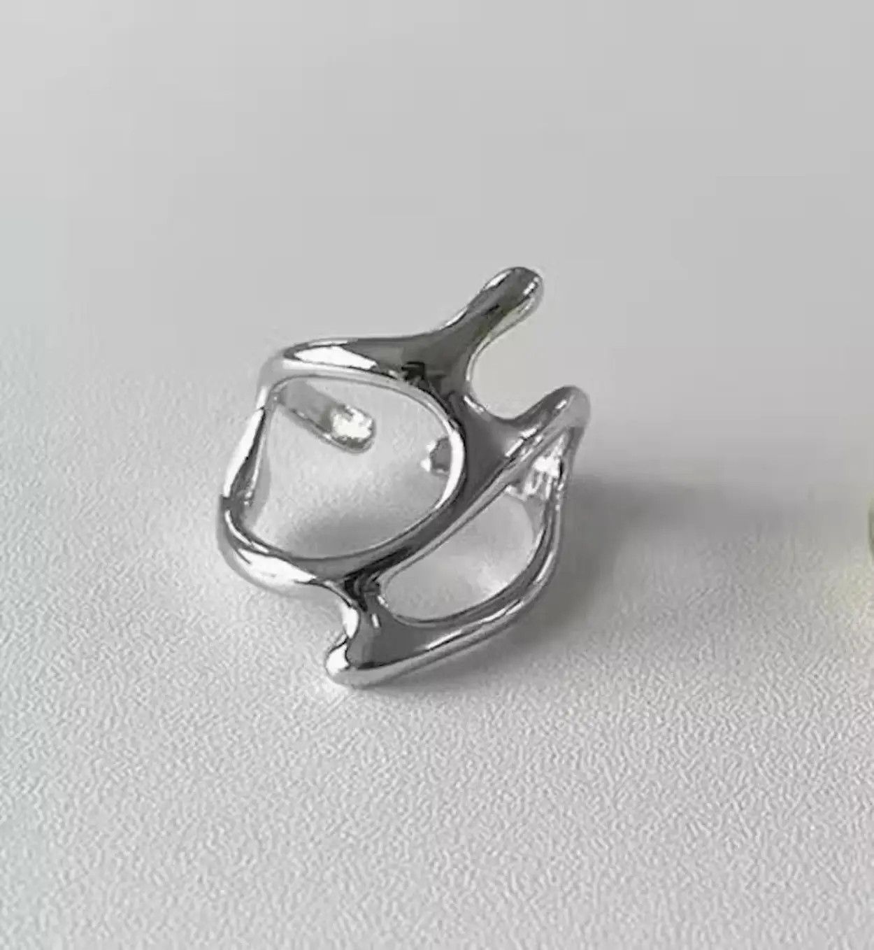 Jewelry Abstract Ring Slime Silver Modern Punk Art Psychedelic Size ONE SIZE - 3 Thumbnail