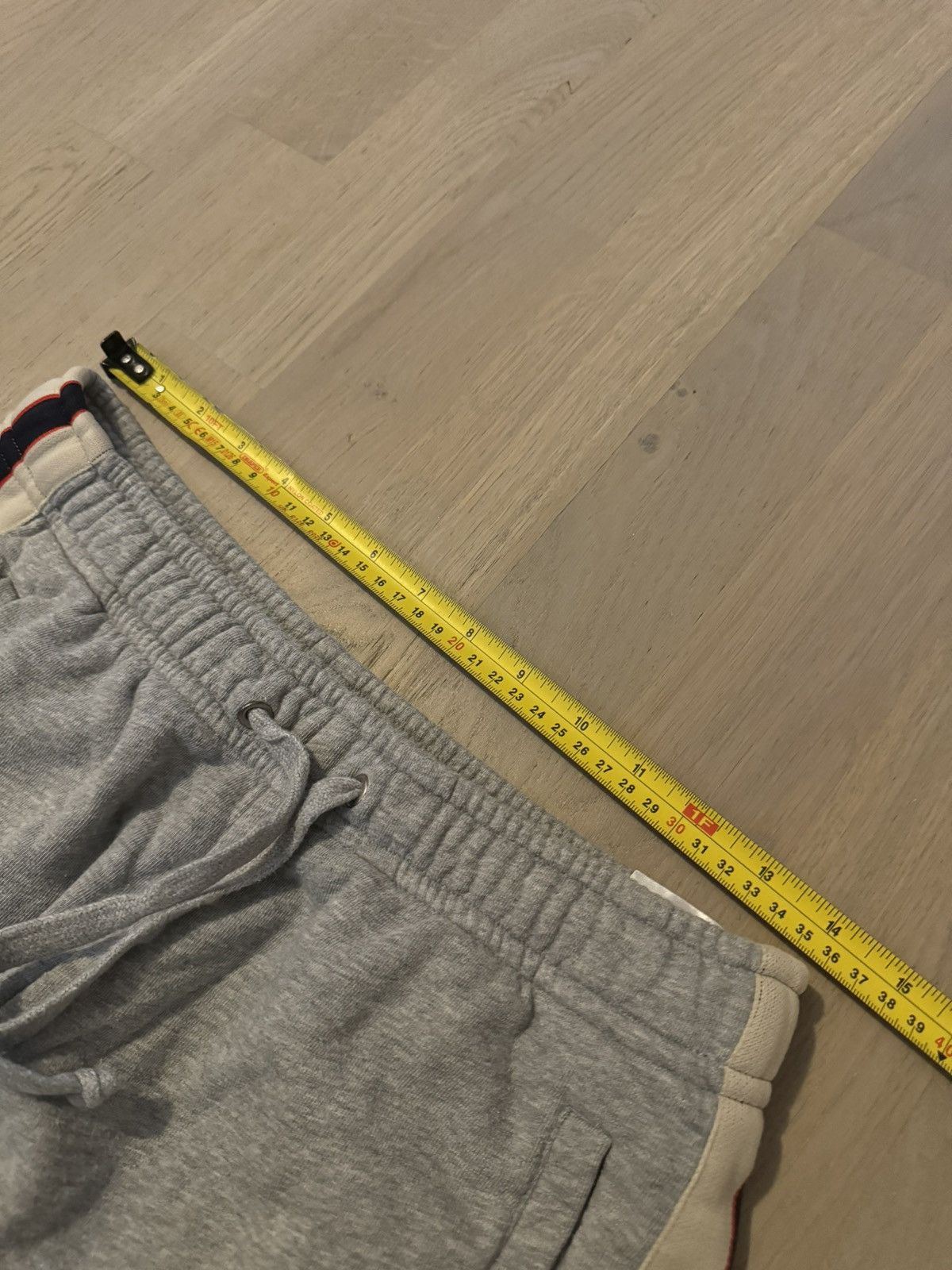 Gucci GUCCI SHORTS study REAL TAPE MEASUREMENTS IN PHOTOS Size US 31 - 5 Thumbnail