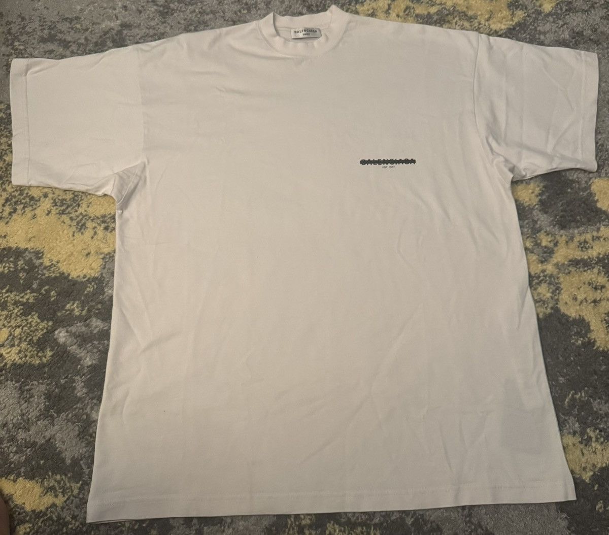 Balenciaga Balenciaga T-Shirt Size US S / EU 44-46 / 1 - 2 Thumbnail