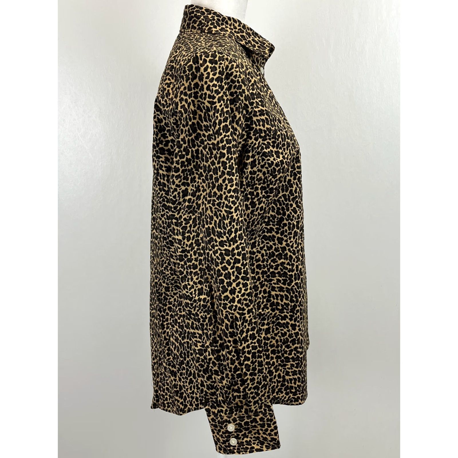 J.Crew Womens J. Crew Button up Shirt Sz M VGUC Animal Print Leopard Cotton Size M / US 6-8 / IT 42-44 - 4 Thumbnail