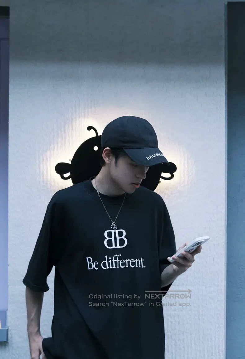 Balenciaga Balenciaga Logo Embroidery Round Neck Short Sleeve Black T Size US XS / EU 42 / 0 - 7 Thumbnail