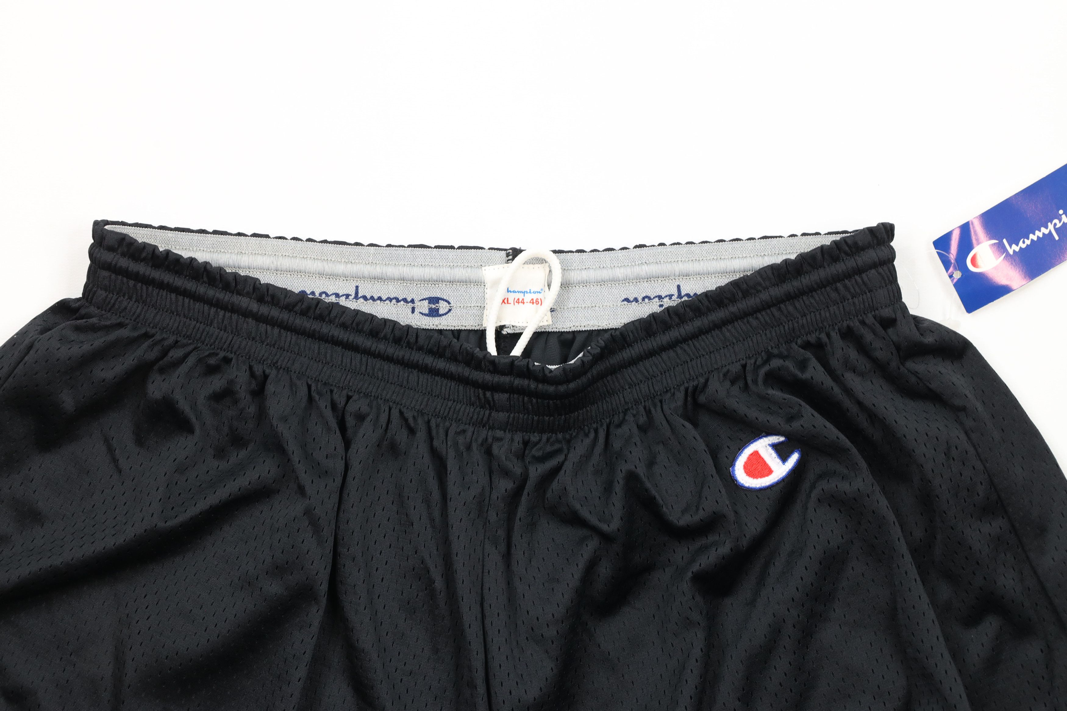 Champion × Vintage Deadstock Vintage 90s Champion Out Above Knee Mesh Shorts Size US 38 / EU 54 - 2 Thumbnail