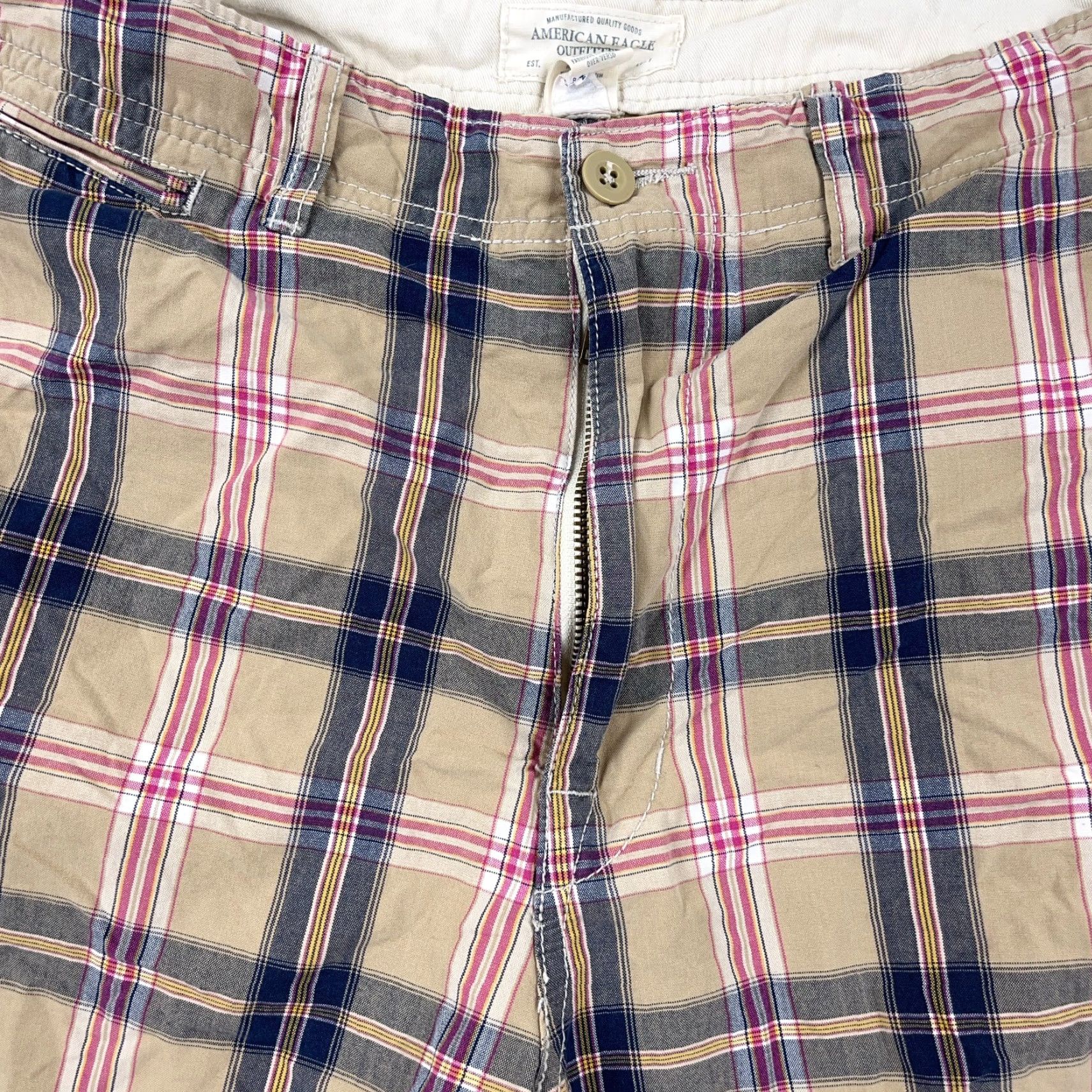 American Eagle Outfitters VINTAGE Y2K American Eagle Shorts Men 36 Tan Pink Tartan Plaid Loose Baggy Fit Size US 36 / EU 52 - 5 Thumbnail