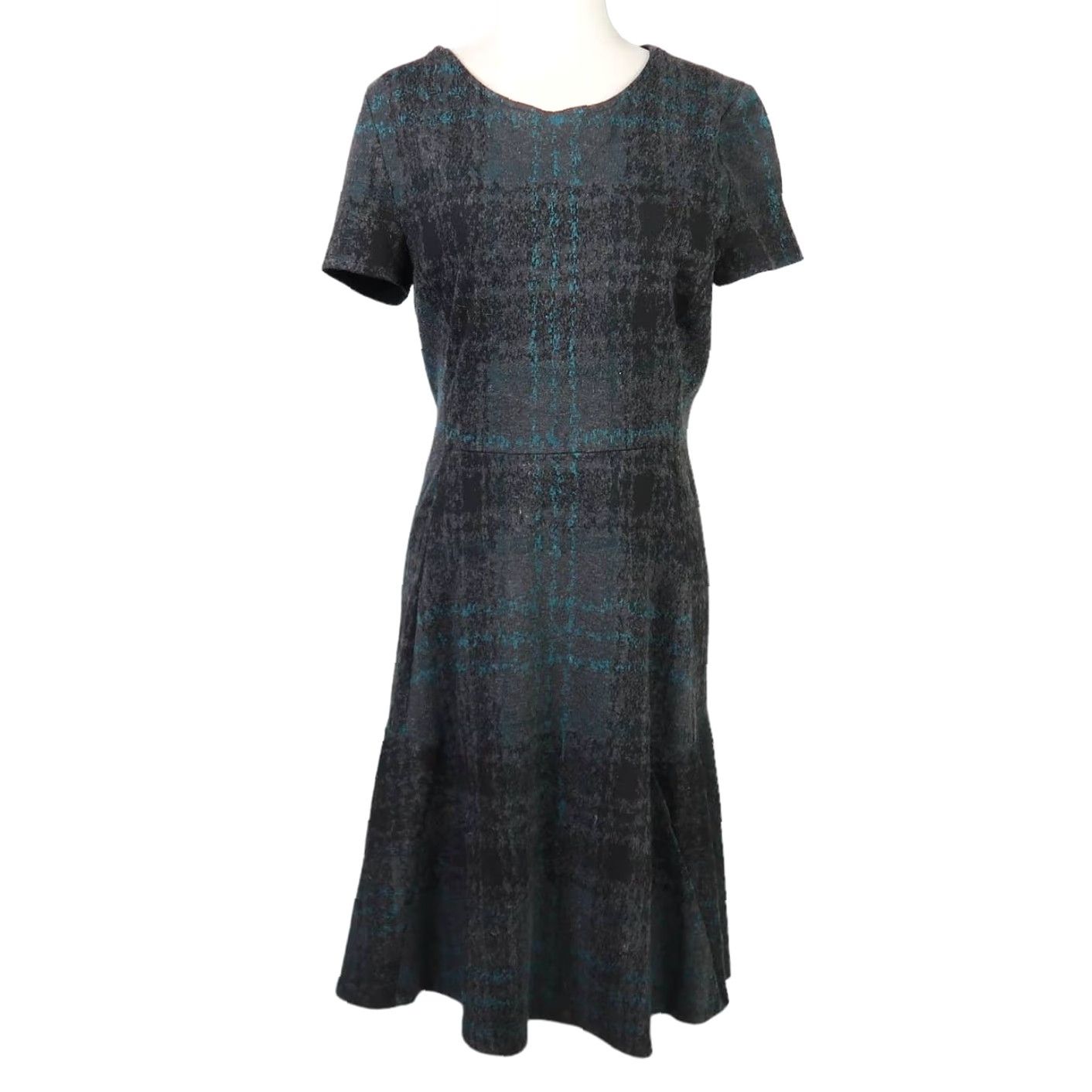 Betsey Johnson Plaid Knee Length A-Line Dress 12 Women Black Grey Blue  Short Sleeve Zip Back 37\"
