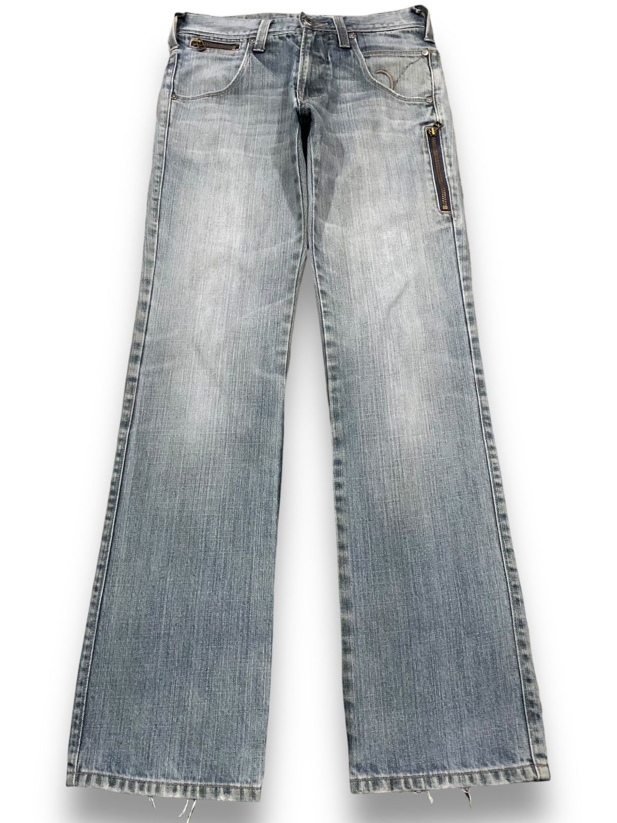 Undercover × Uniqlo Vintage Japanese Back Number Buckle Back Punk Style Jeans Size US 30 / EU 46 - 1 Thumbnail