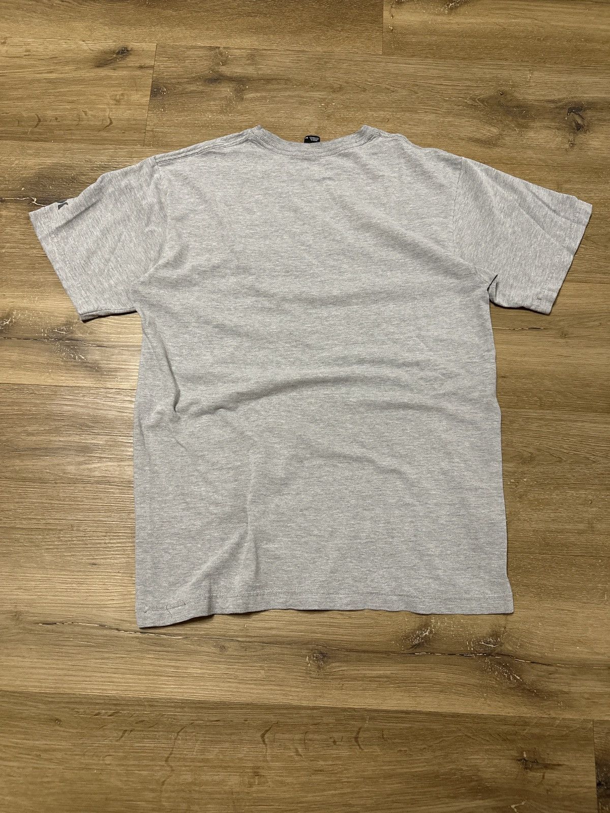 Billabong × Hurley × Quiksilver Y2k 2000s surfer skater Hurley tribal tshirt medium Size US M / EU 48-50 / 2 - 3 Thumbnail