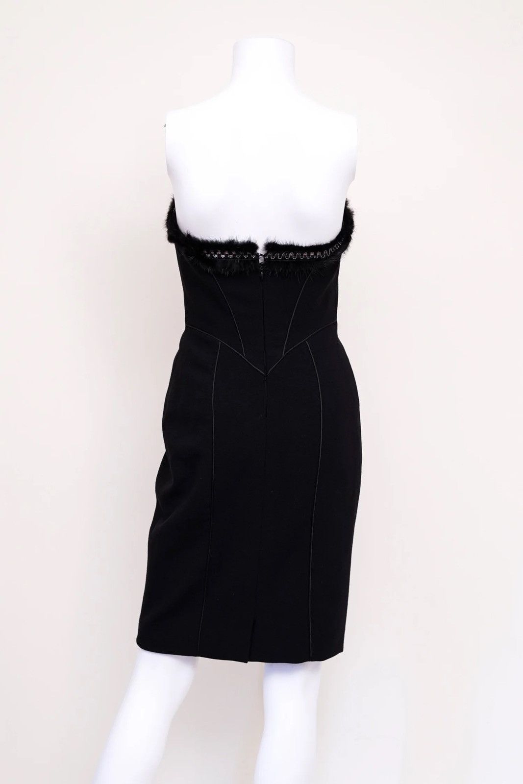 Versace Versace Black Fur Tube Dress Size M / US 6-8 / IT 42-44 - 5 Thumbnail